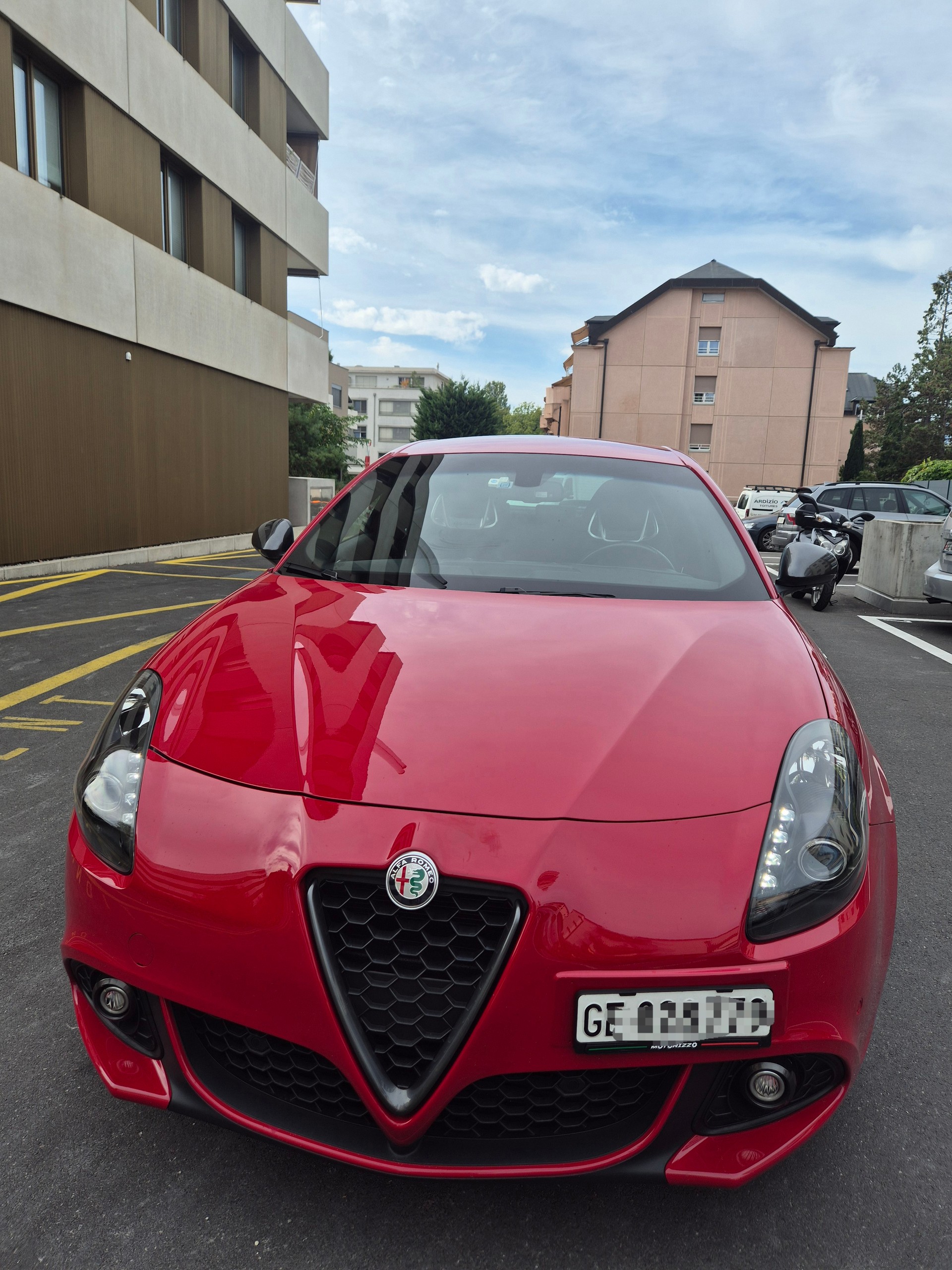 ALFA ROMEO 1750 TBi Veloce TCT-image-0