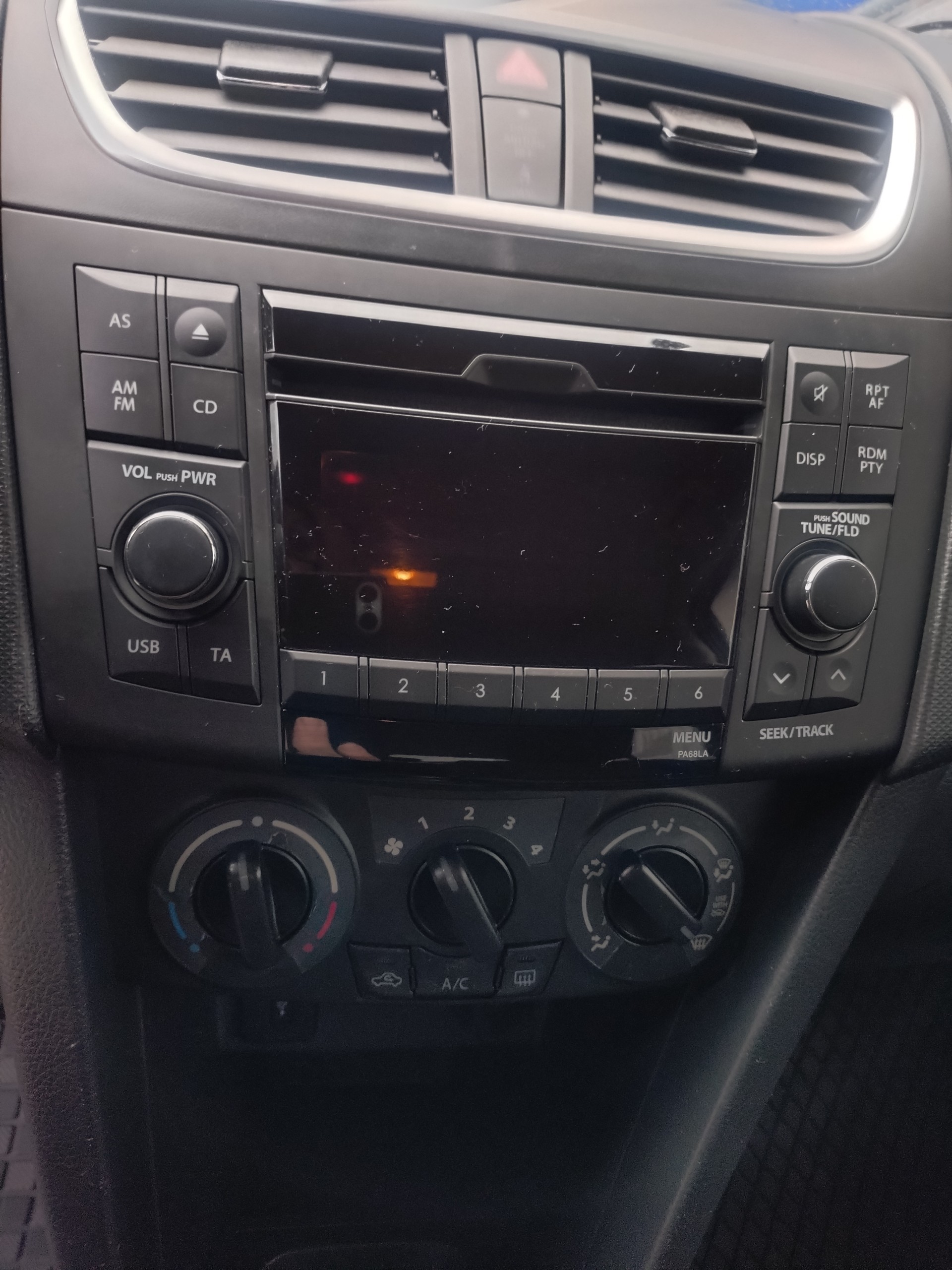 SUZUKI Swift 1.2i 16V GL-image-9