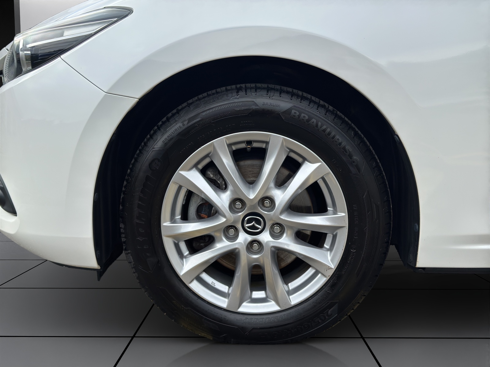 Image MAZDA 3 3 SKYACTIV-G 120 Ambition