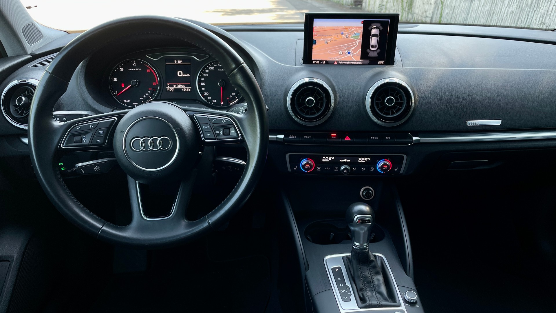 AUDI 40 TDI-image-4