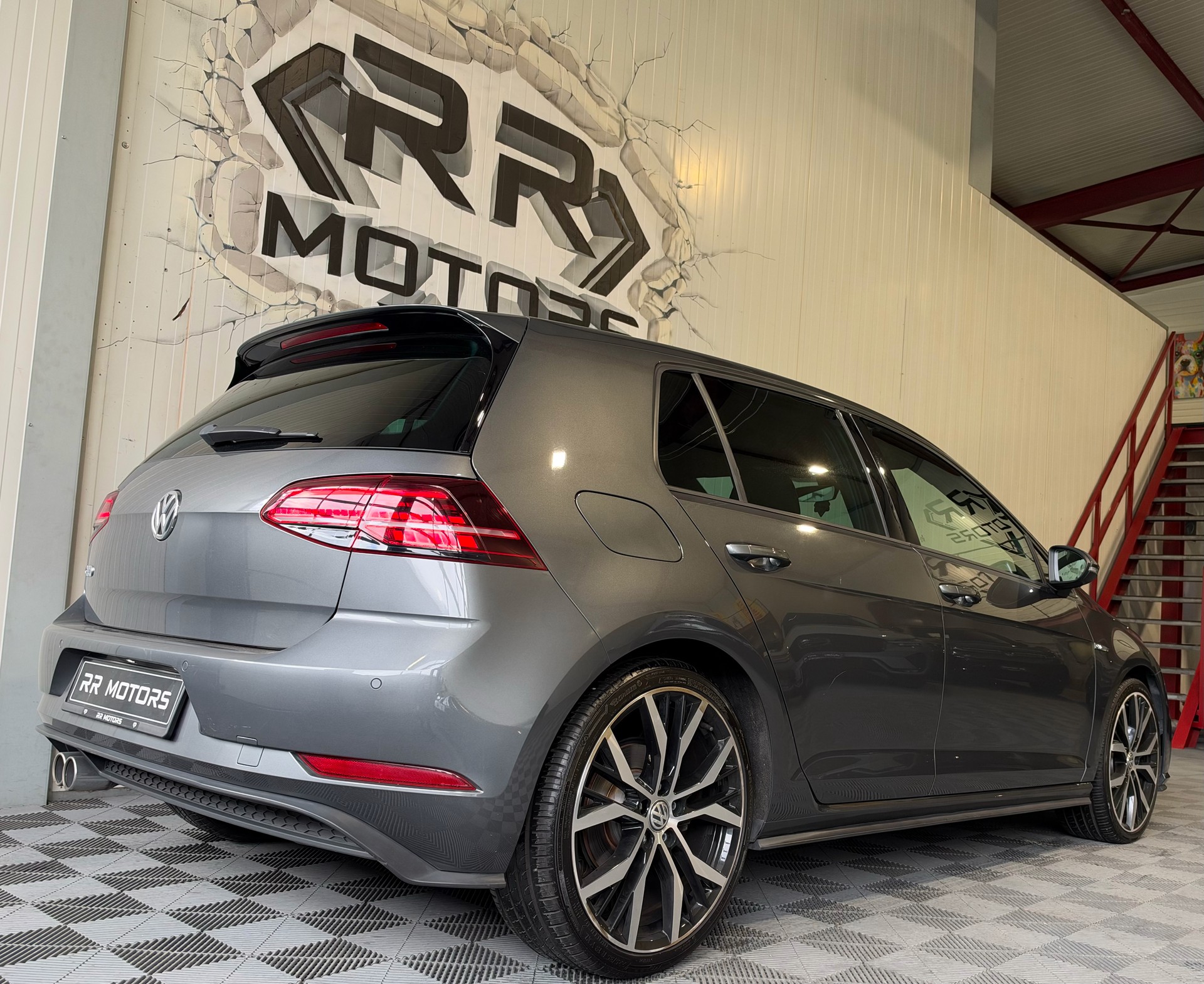 VW Golf 2.0 TDI GTD-image-3