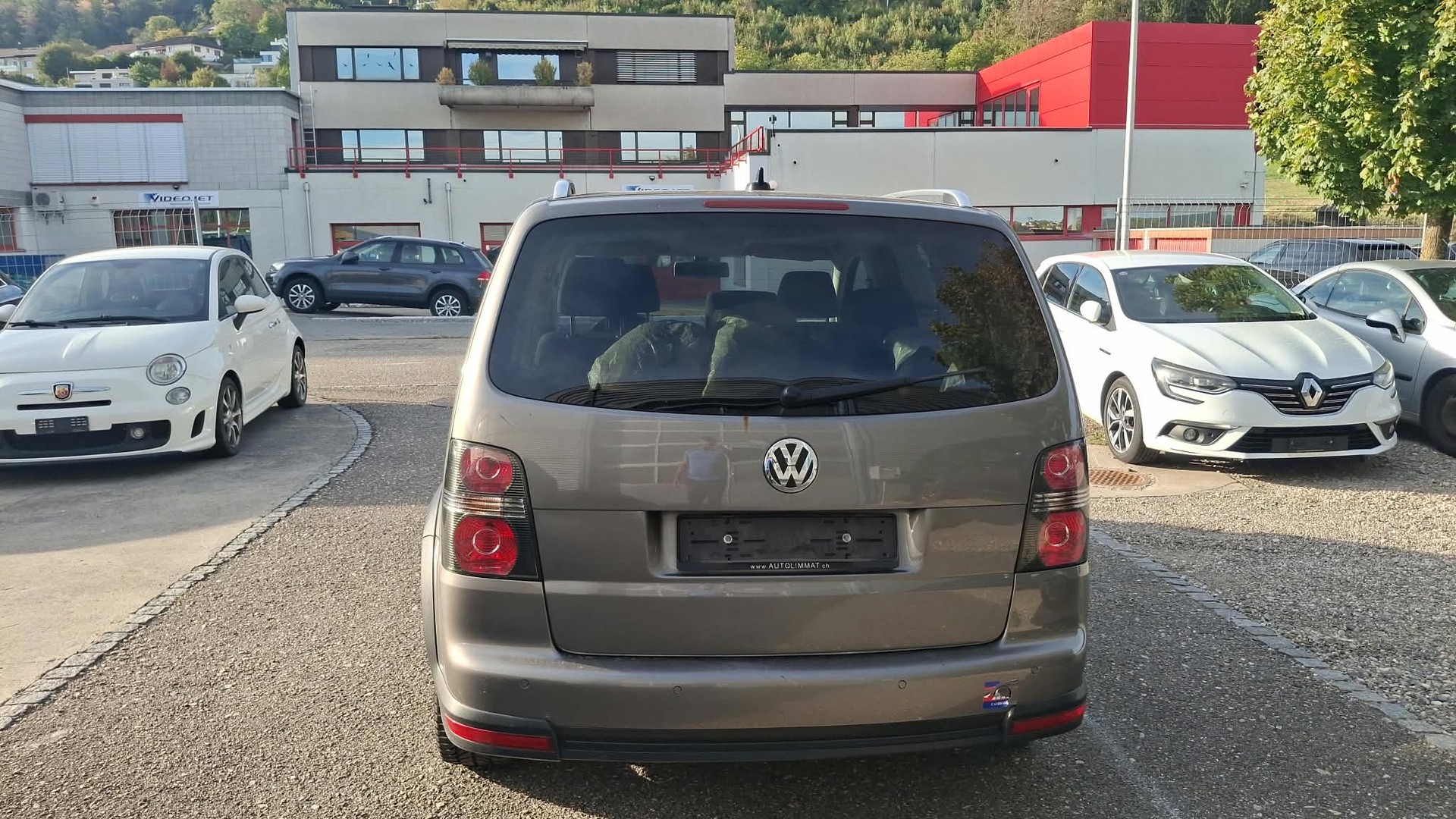 VW CrossTouran 2.0 TDI DSG-image-12