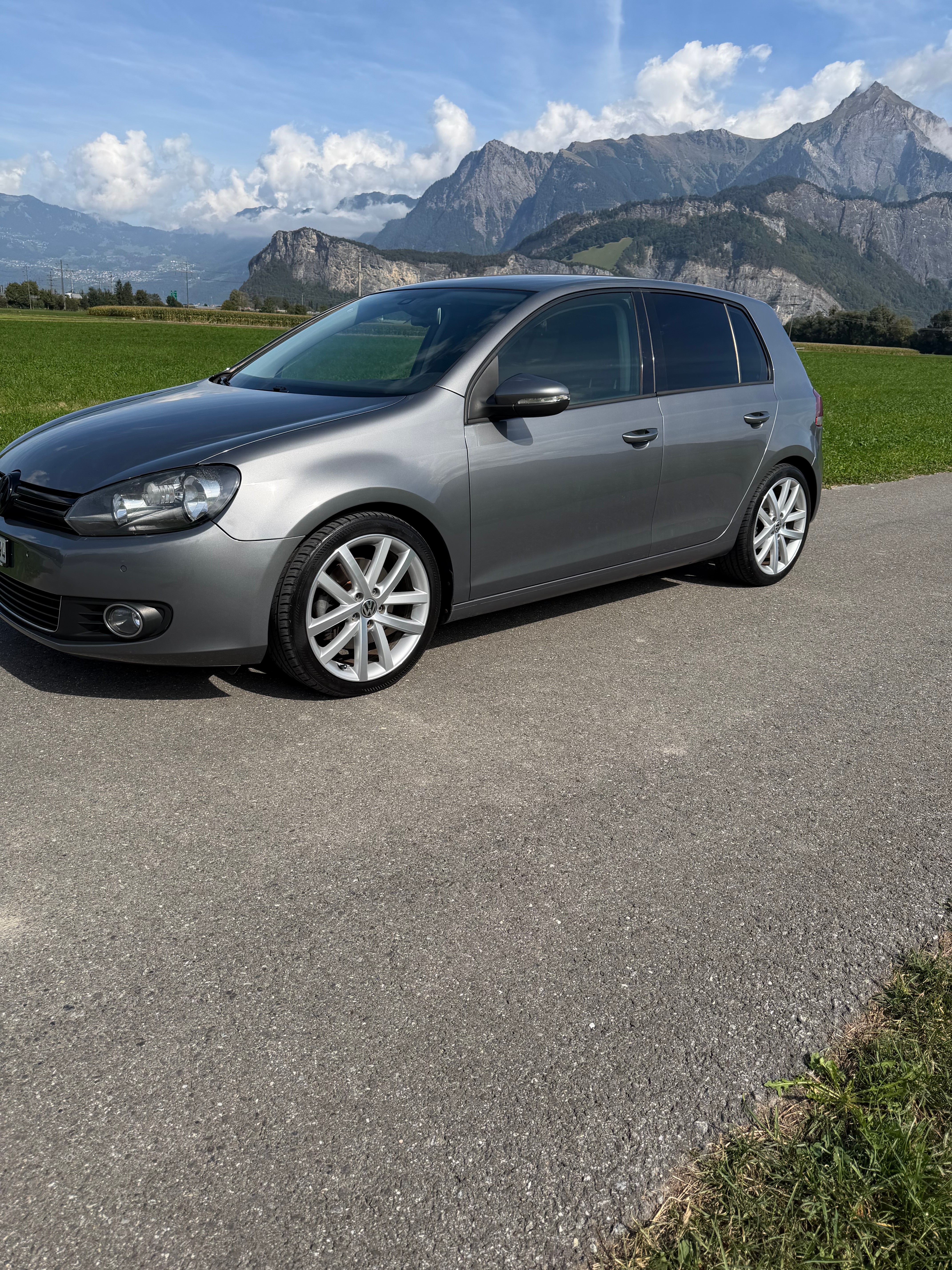 Car photo