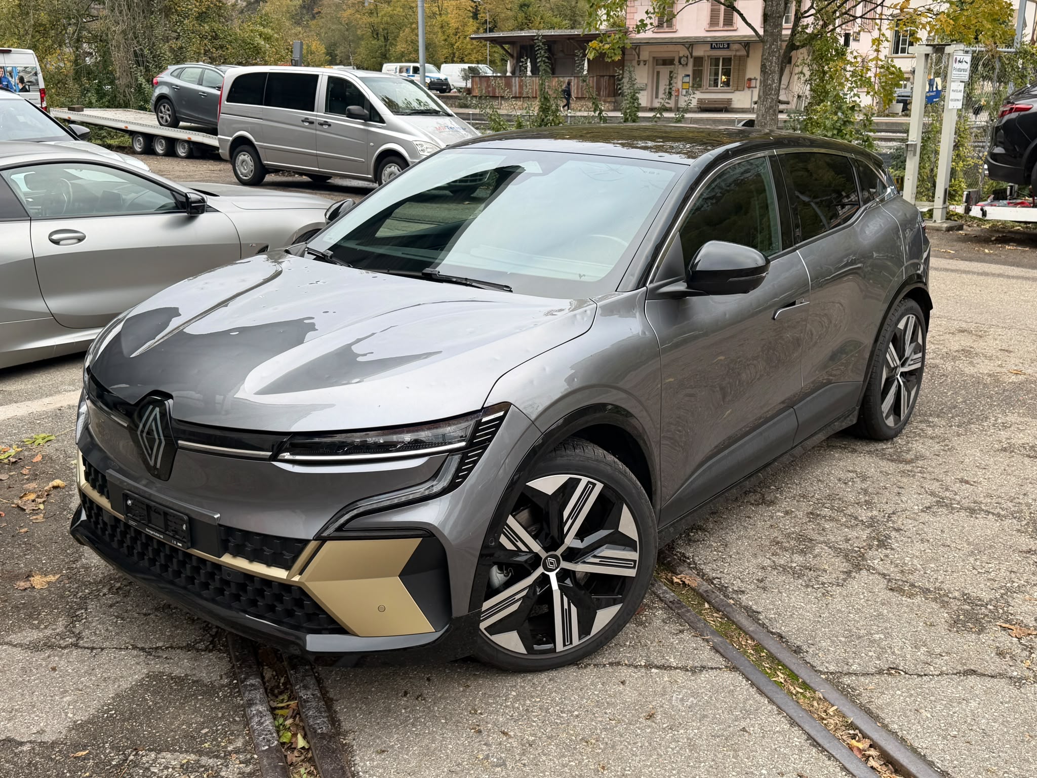 Car photo