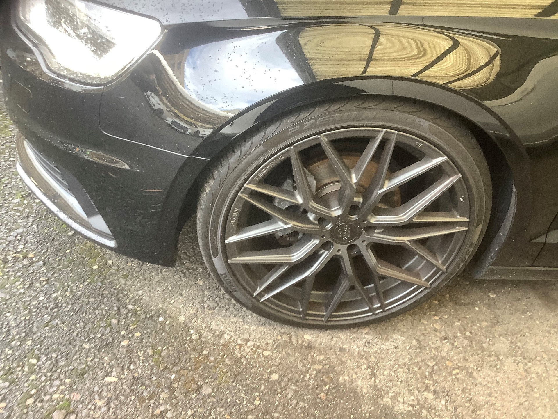 AUDI A3 Cabriolet 2.0 TDI Attraction quattro-image-12