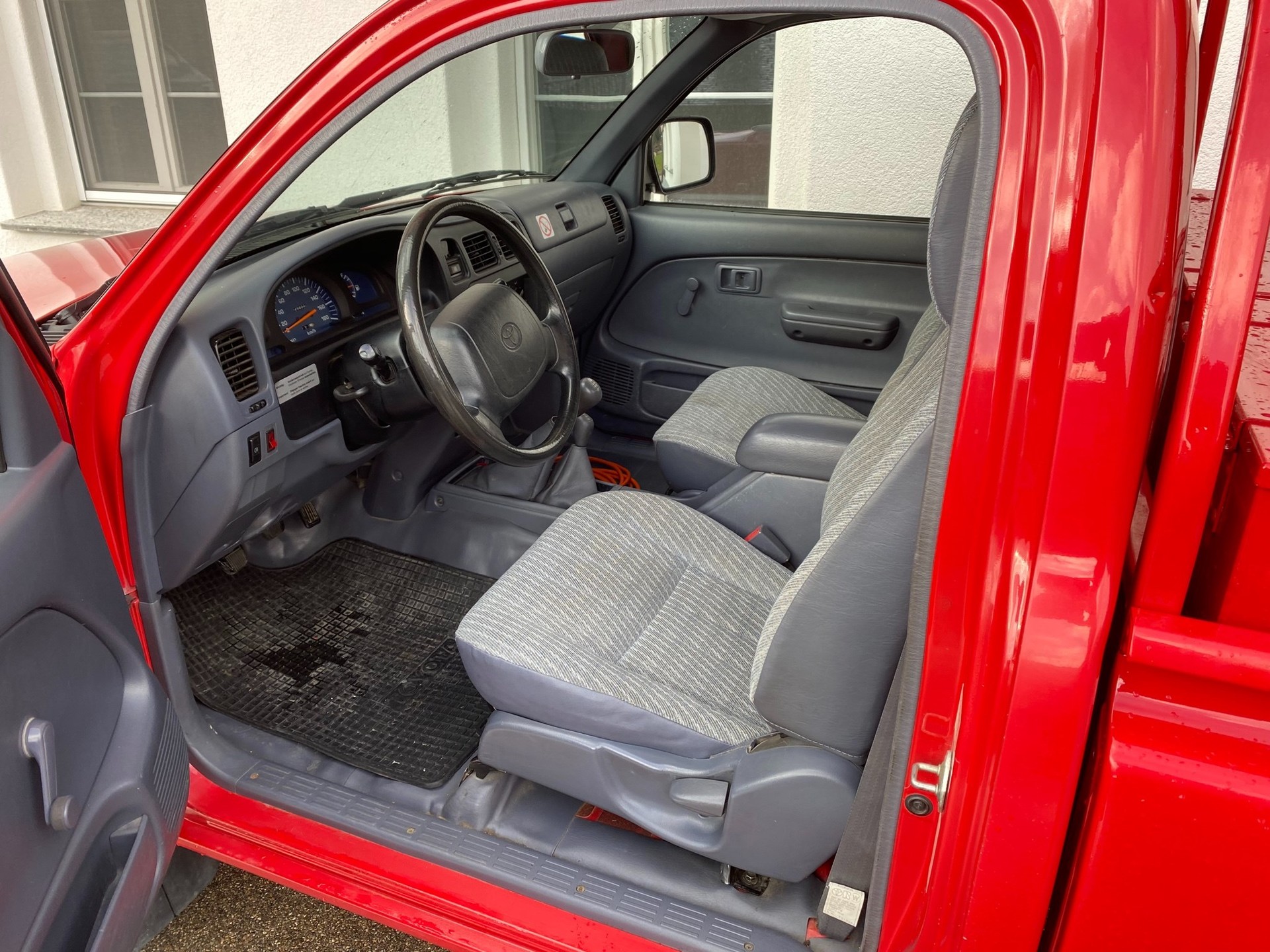 TOYOTA HI-LUX 4x4 Hebebühne-image-7