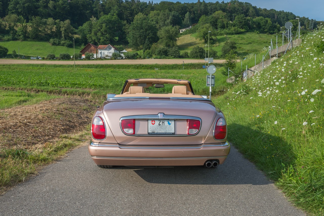 ROLLS-ROYCE Corniche Last of Line-image-4