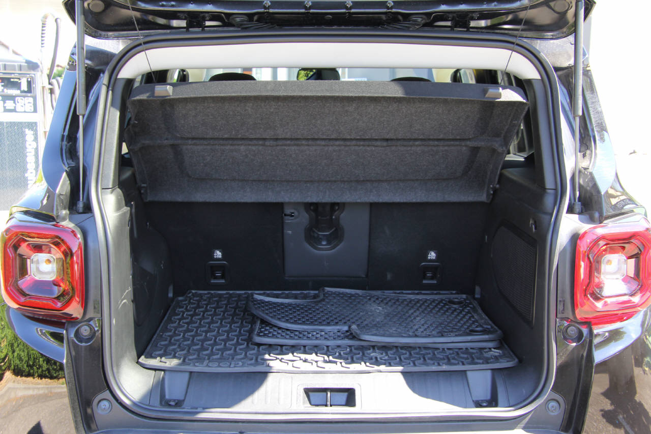JEEP Renegade 1.3 S 4xe-image-4