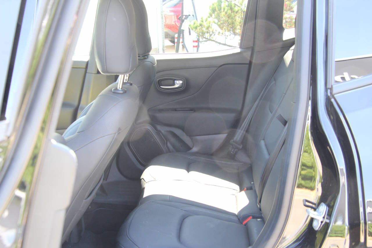 JEEP Renegade 1.3 S 4xe-image-14