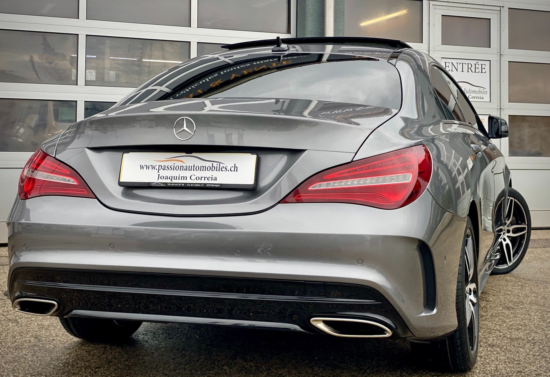 MERCEDES-BENZ CLA 250 AMG Line 7G-DCT 4Matic - Véhicule Suisse (CH)-image-1