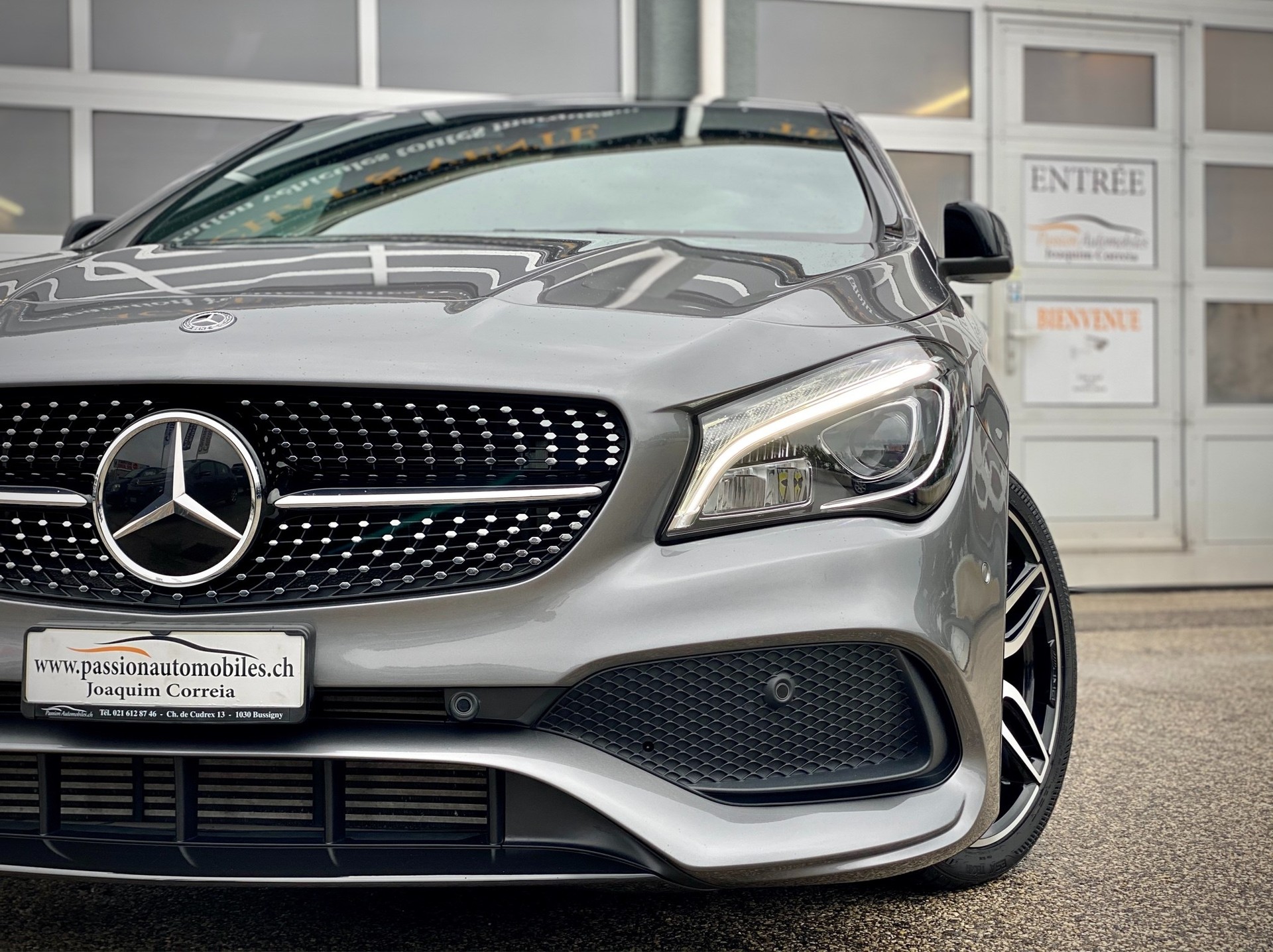 MERCEDES-BENZ CLA 250 AMG Line 7G-DCT 4Matic - Véhicule Suisse (CH)-image-2