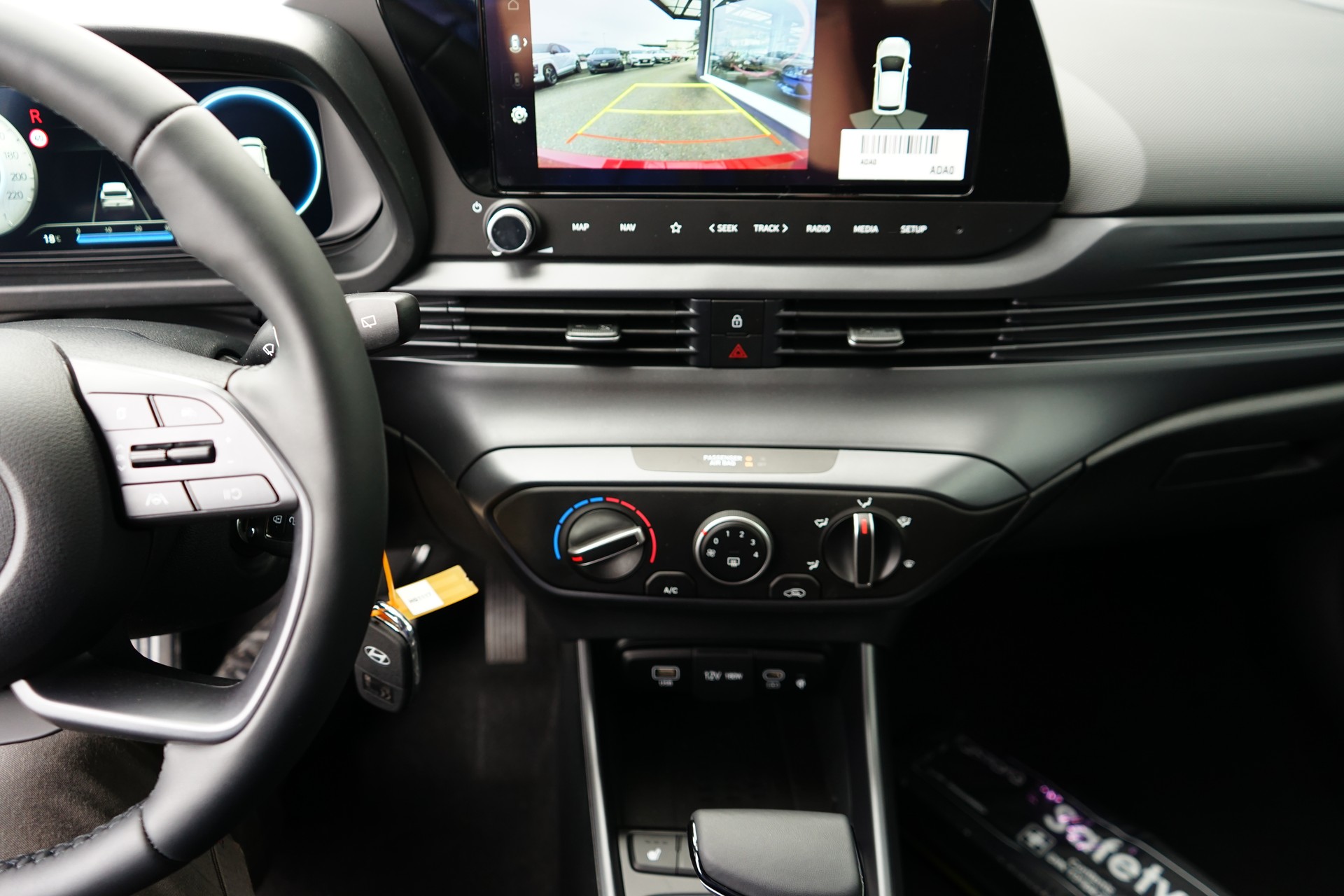 HYUNDAI i20 1.0 T-GDi Amplia DCT-image-6