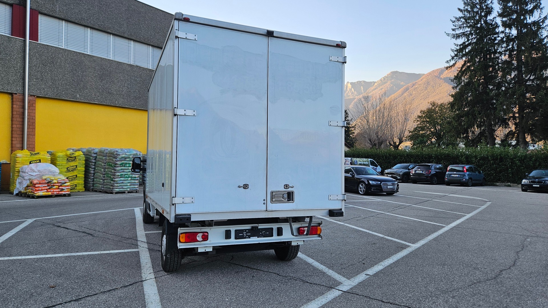 PEUGEOT BOXER-image-3