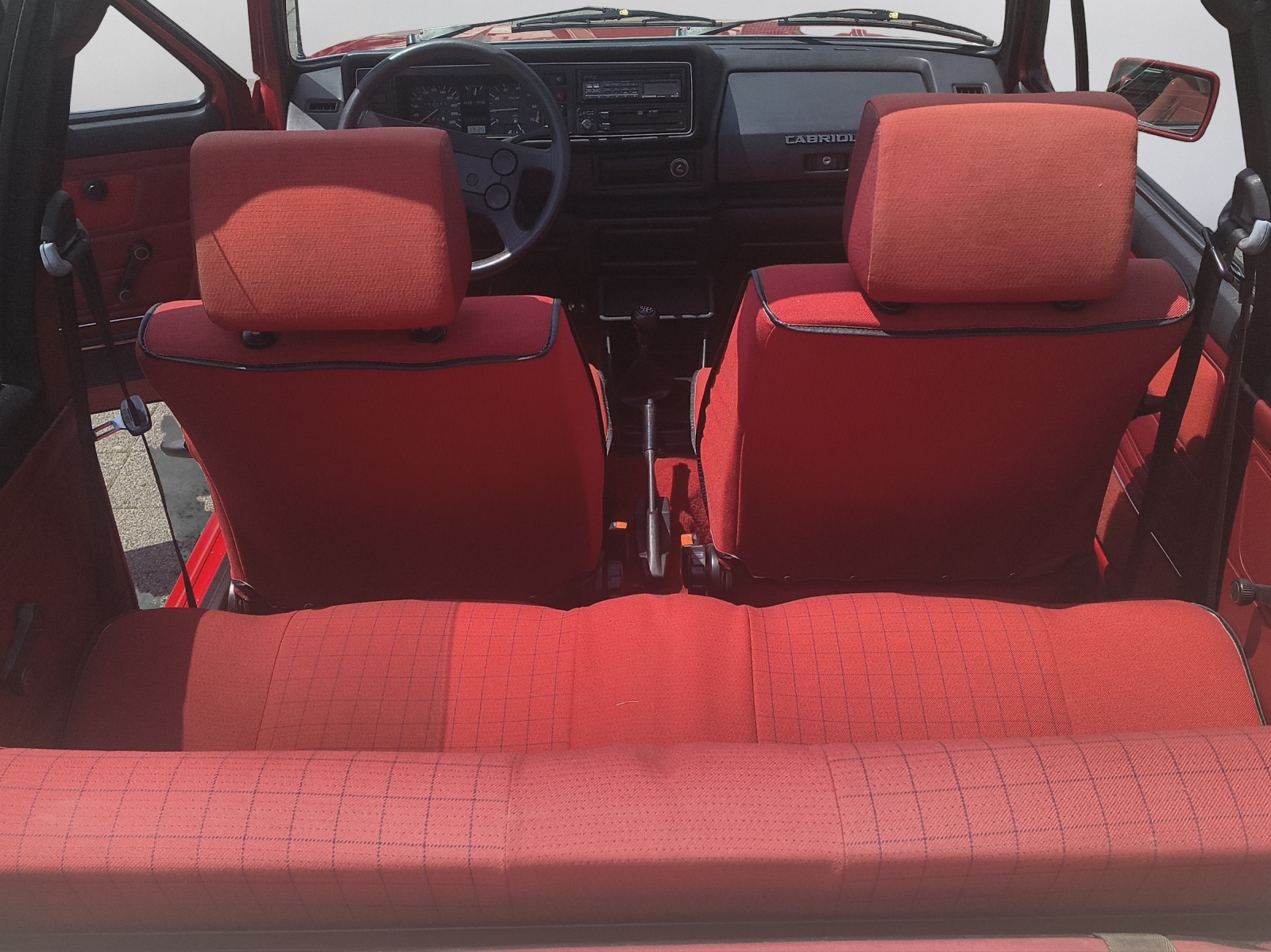 VW Golf Cabriolet 1800 (GL) Red Spezial-image-8