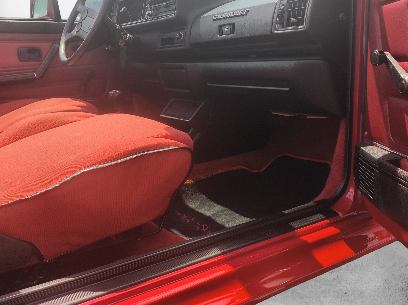 VW Golf Cabriolet 1800 (GL) Red Spezial-image-6