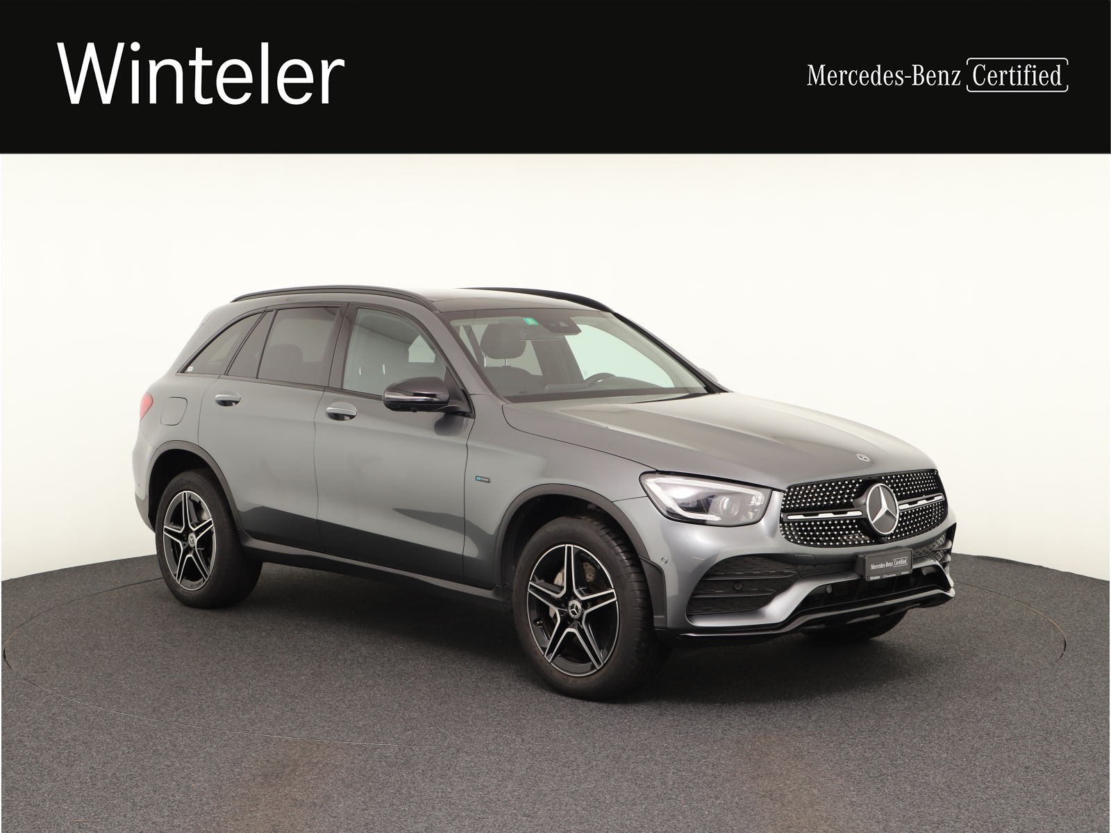 MERCEDES-BENZ GLC 300 e AMG Line 4Matic-image-3