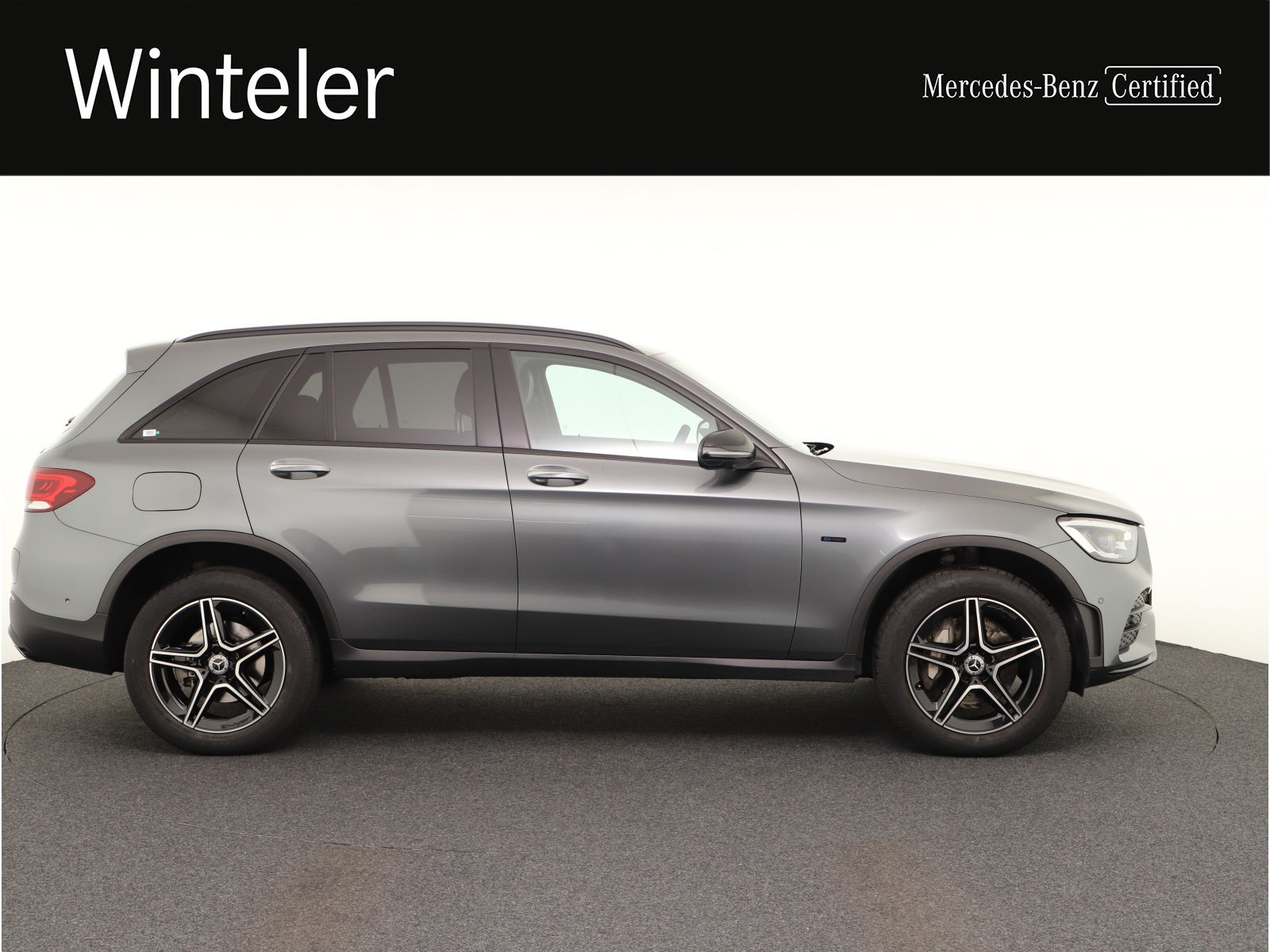 MERCEDES-BENZ GLC 300 e AMG Line 4Matic-image-7
