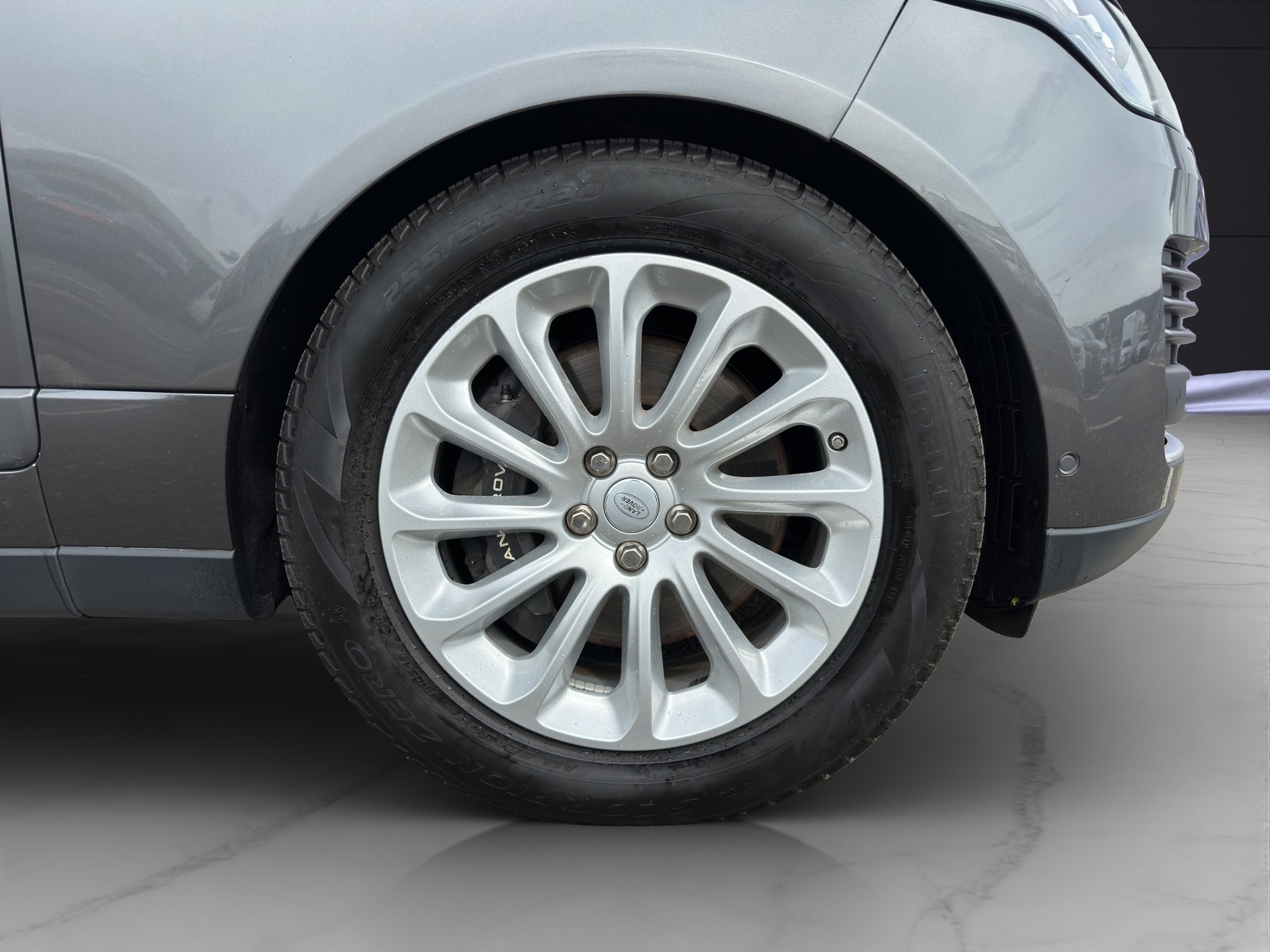 LAND ROVER Range Rover 4.4 SDV8 Vogue Automatic-image-9