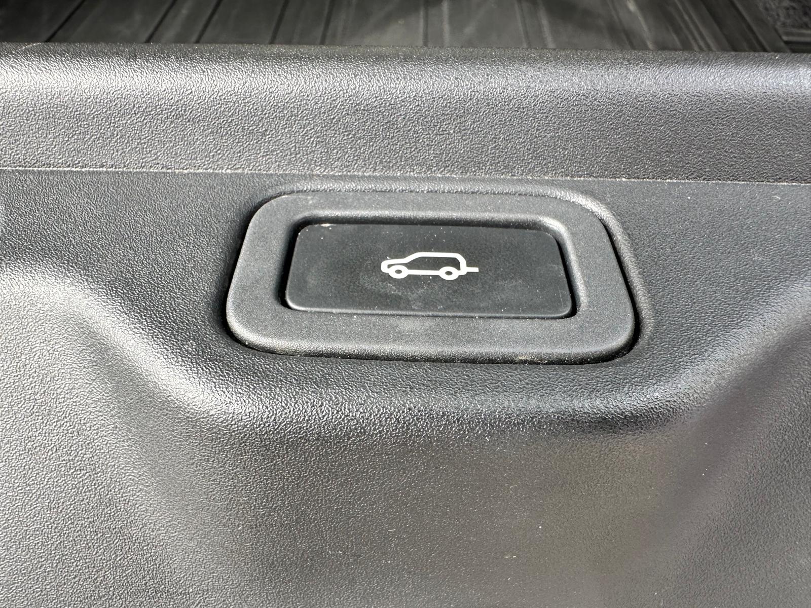 LAND ROVER Range Rover 4.4 SDV8 Vogue Automatic-image-12