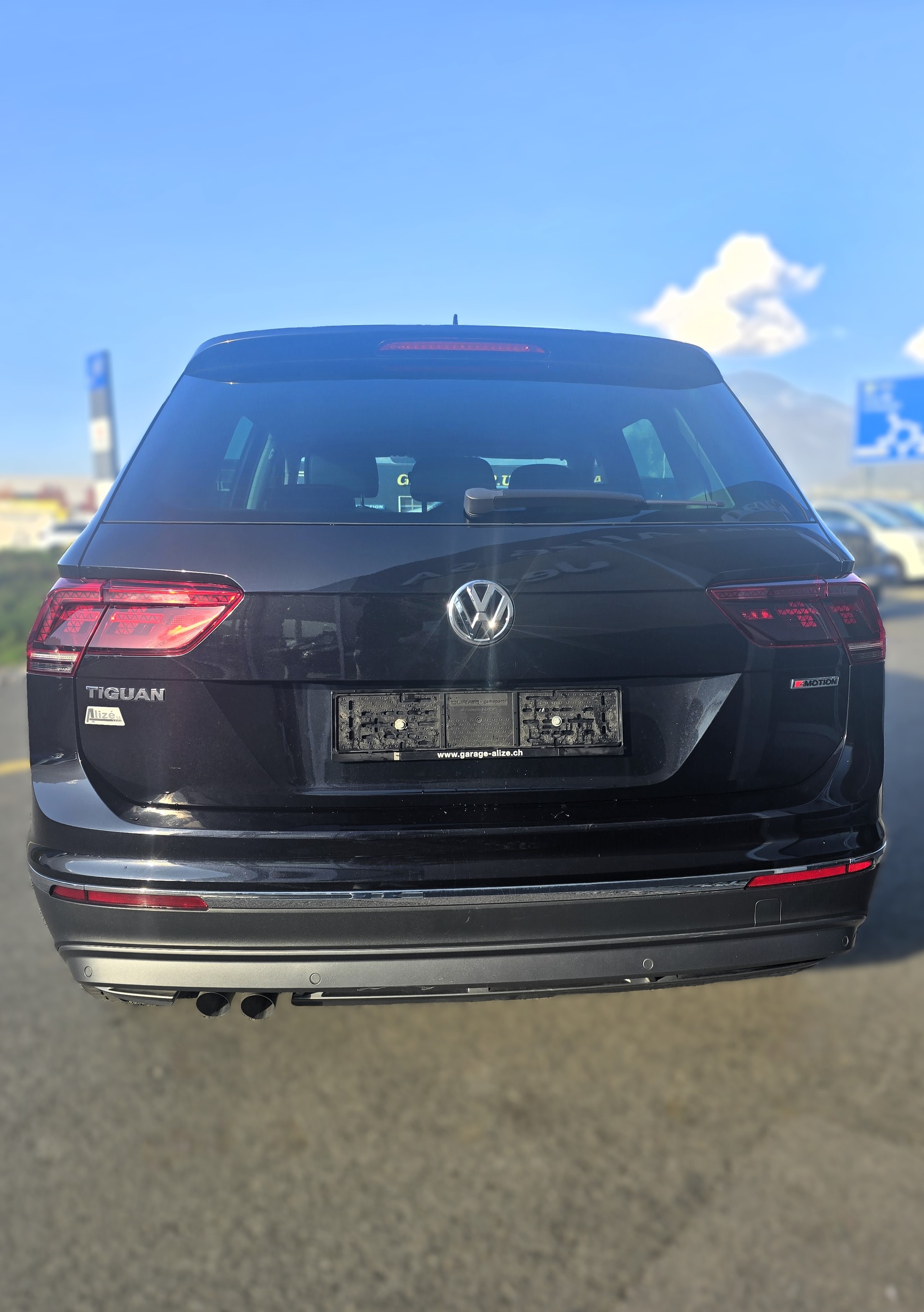 VW Tiguan 2.0 TDI SCR Highline 4Motion DSG-image-4