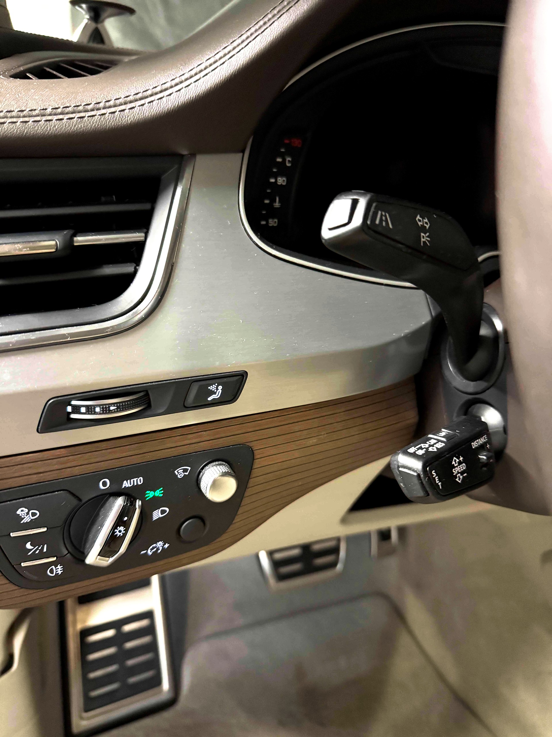 AUDI Q7 3.0 TDI quattro tiptronic-image-12