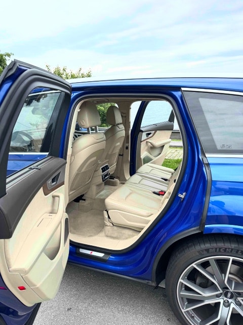 AUDI Q7 3.0 TDI quattro tiptronic-image-8