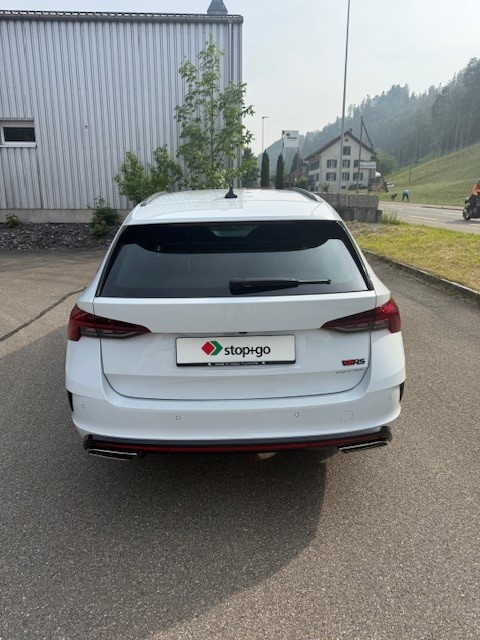 SKODA Octavia Combi 2.0 TDI DSG RS 4x4-image-5