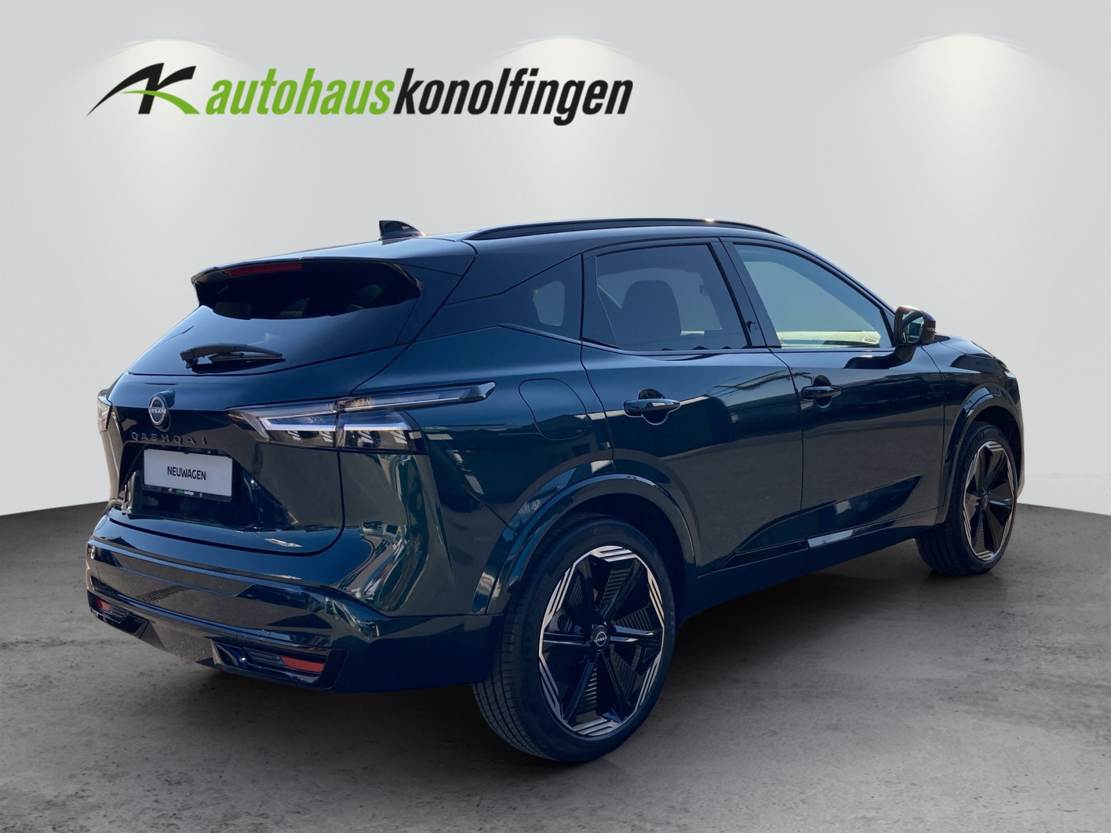 NISSAN Qashqai 1.3 DIG-T 158 N-Design 4x4-showroom-element-3