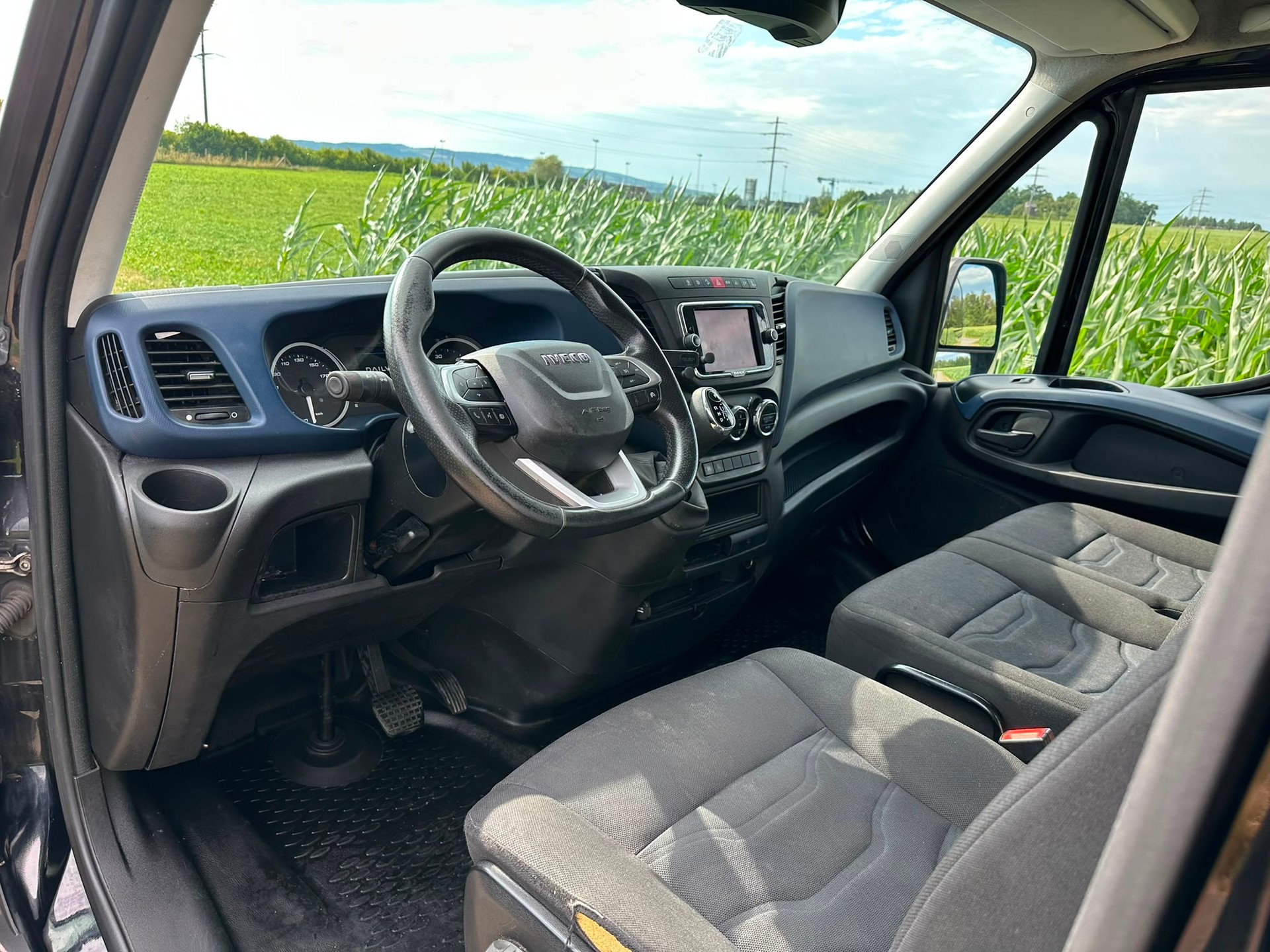 IVECO 33 S 14 AHK Kasten Automat Navi Xenon-image-12