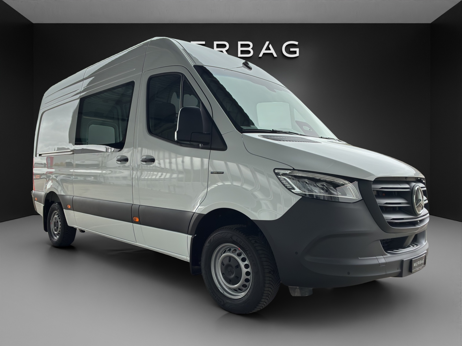 MERCEDES-BENZ eSprinter 320 PRO KA 3665mm S-image-6