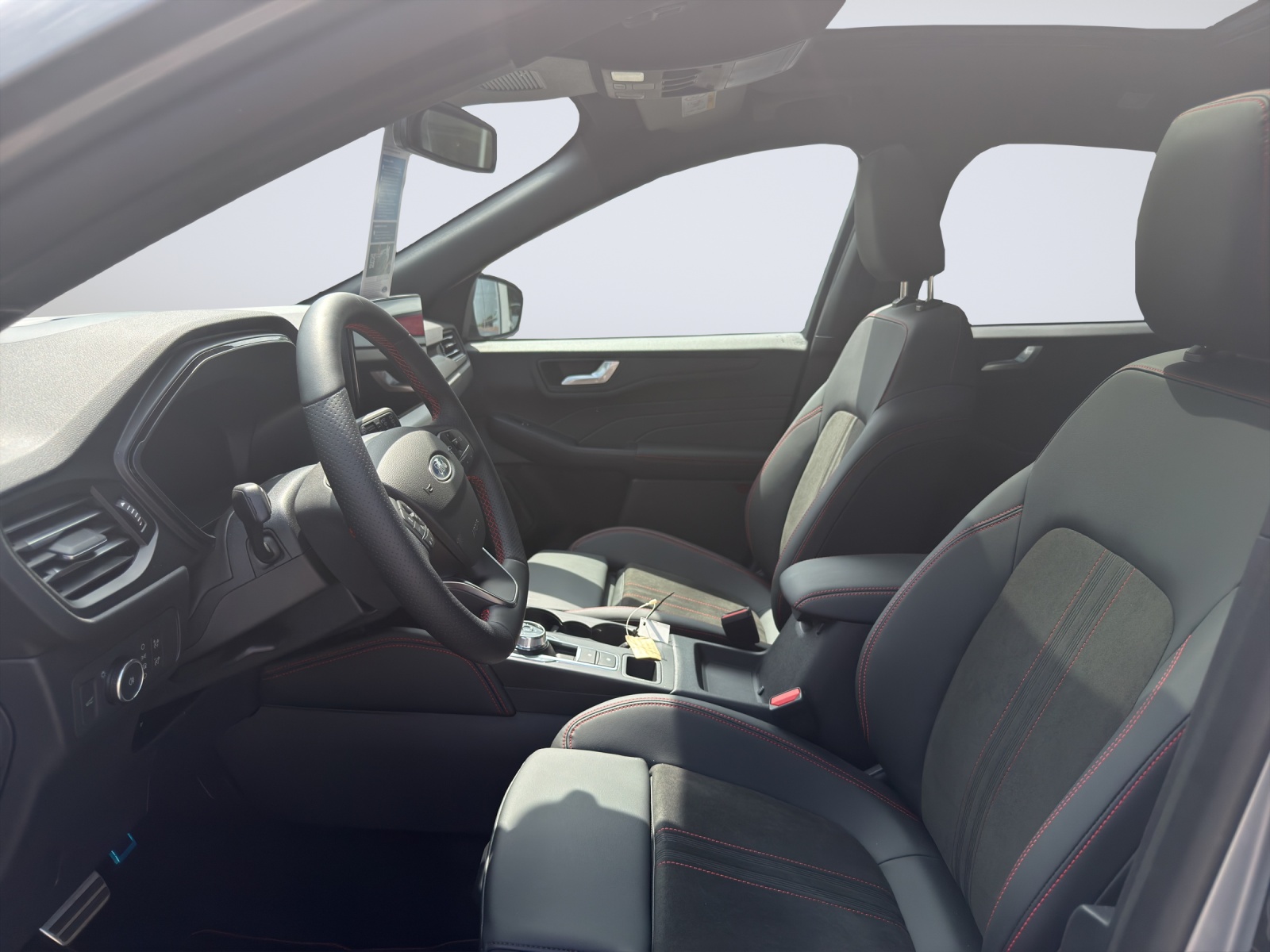 FORD Kuga 2.5 Hybrid ST-Line X 4x4-image-8