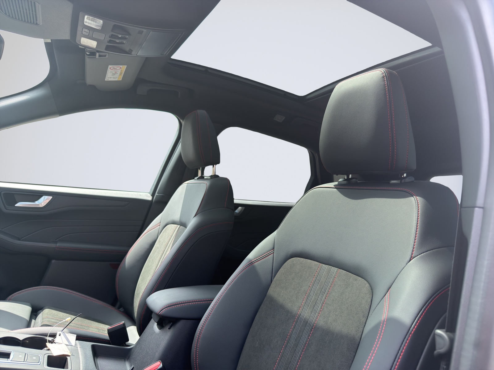 FORD Kuga 2.5 Hybrid ST-Line X 4x4-image-9