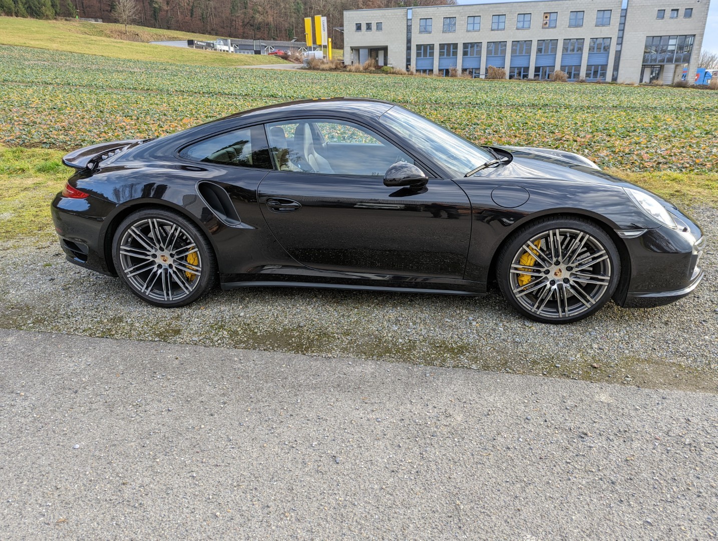 PORSCHE 911 Turbo S PDK-image-2