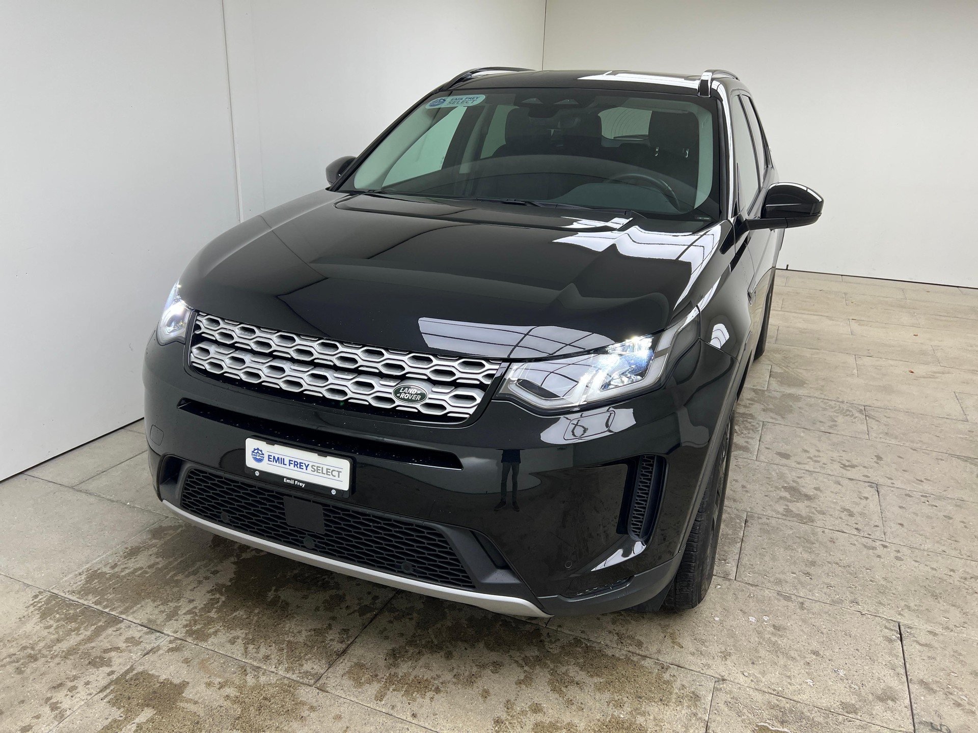 LAND ROVER Discovery Sport 2.0 SD4 200 SE-image-0
