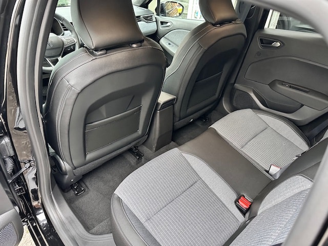 RENAULT Clio 1.6 E-Tech Generation-image-10