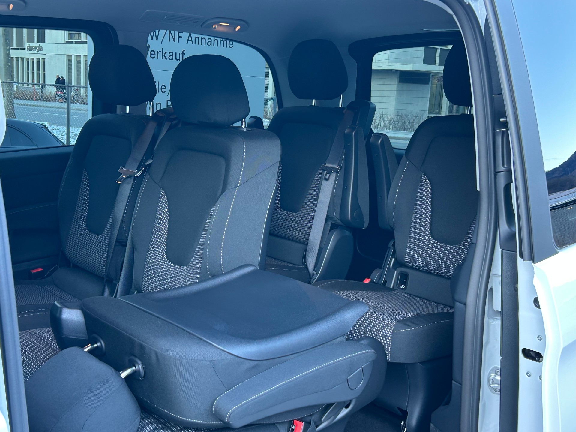 MERCEDES-BENZ V 250 d STYLE Kompakt 4MATIC-image-7
