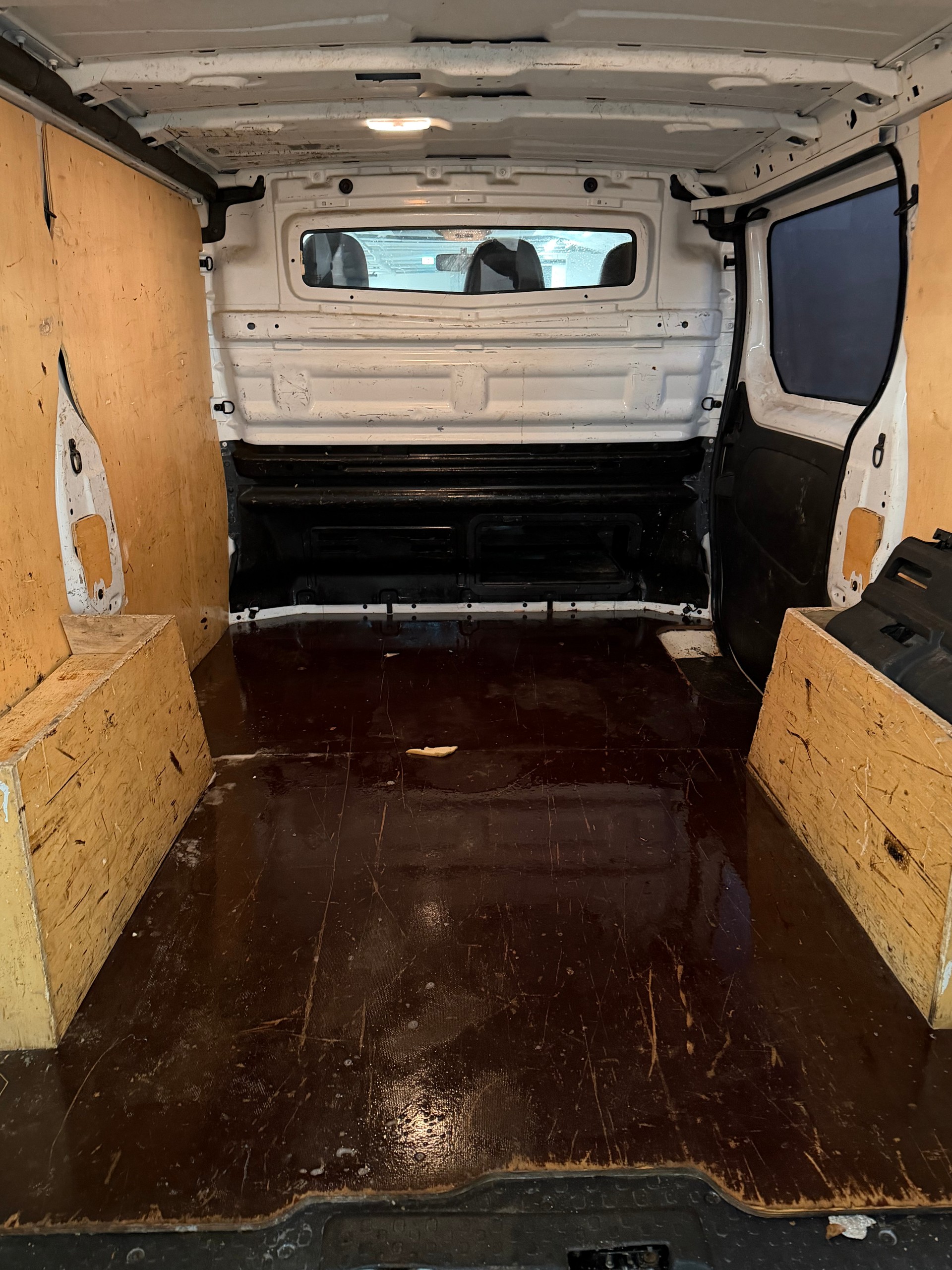 RENAULT Trafic 1.6 ENERGY dCi 95 3.0t Access L1H1-image-10