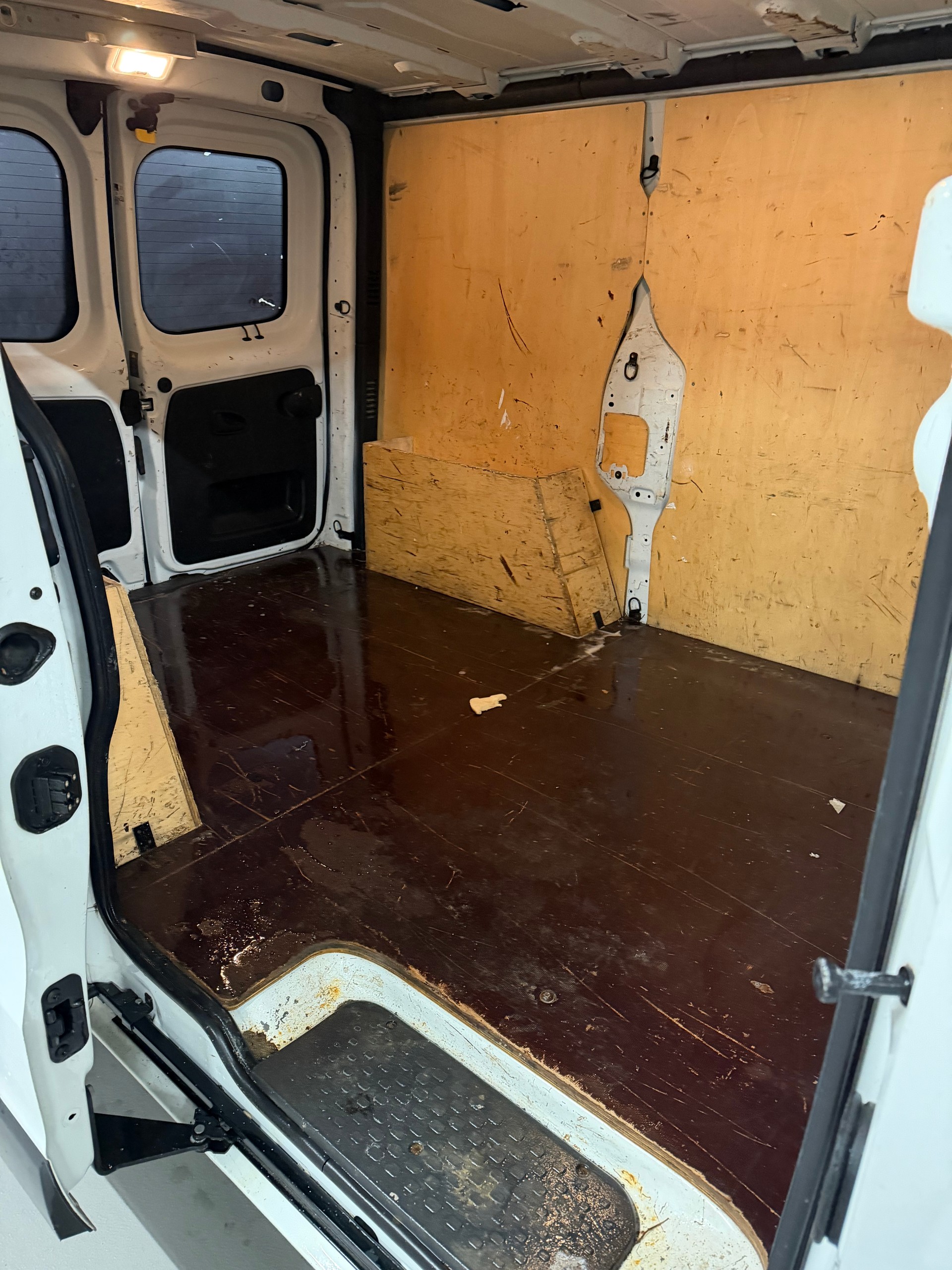 RENAULT Trafic 1.6 ENERGY dCi 95 3.0t Access L1H1-image-12