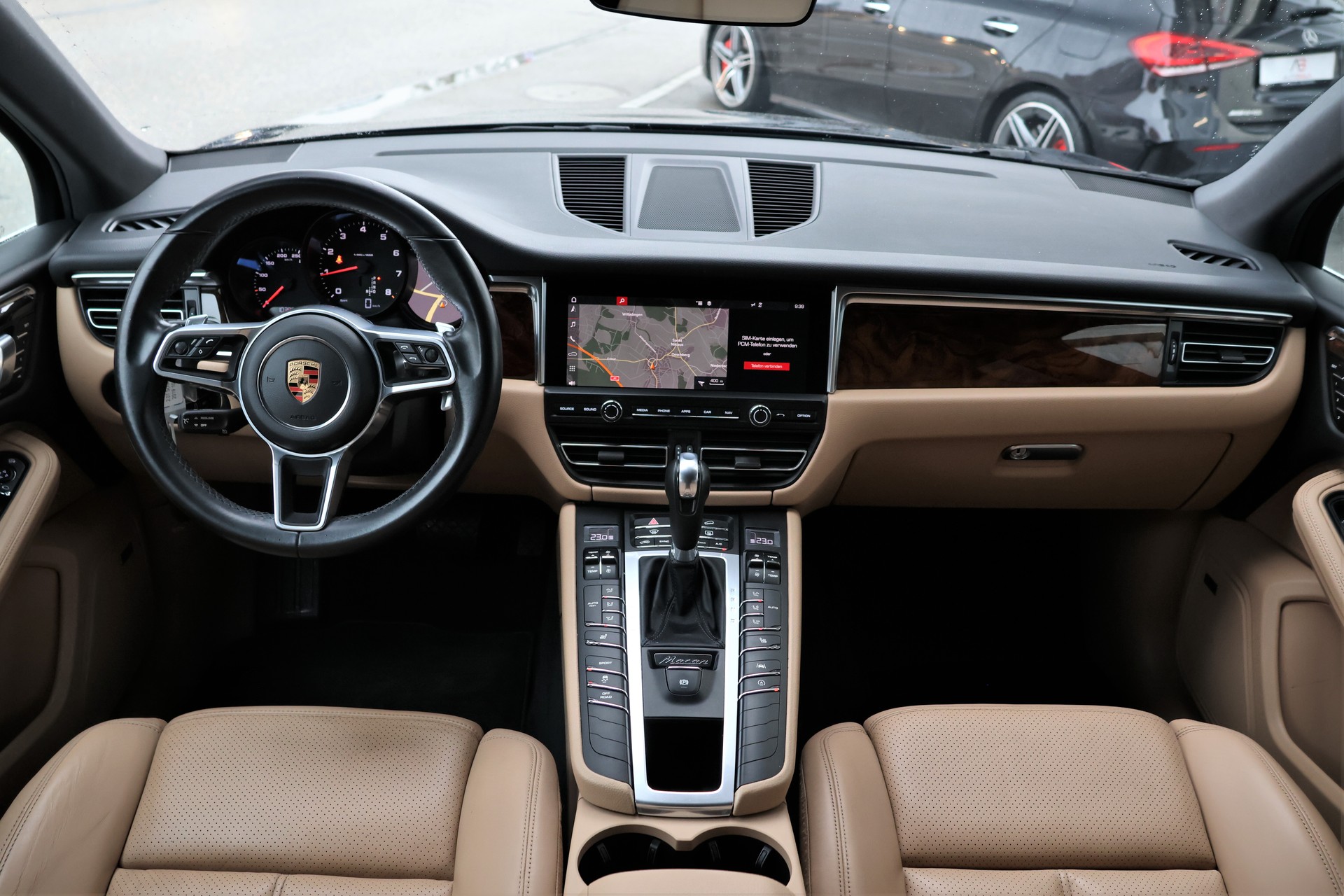 PORSCHE Macan PDK (CH)-image-15