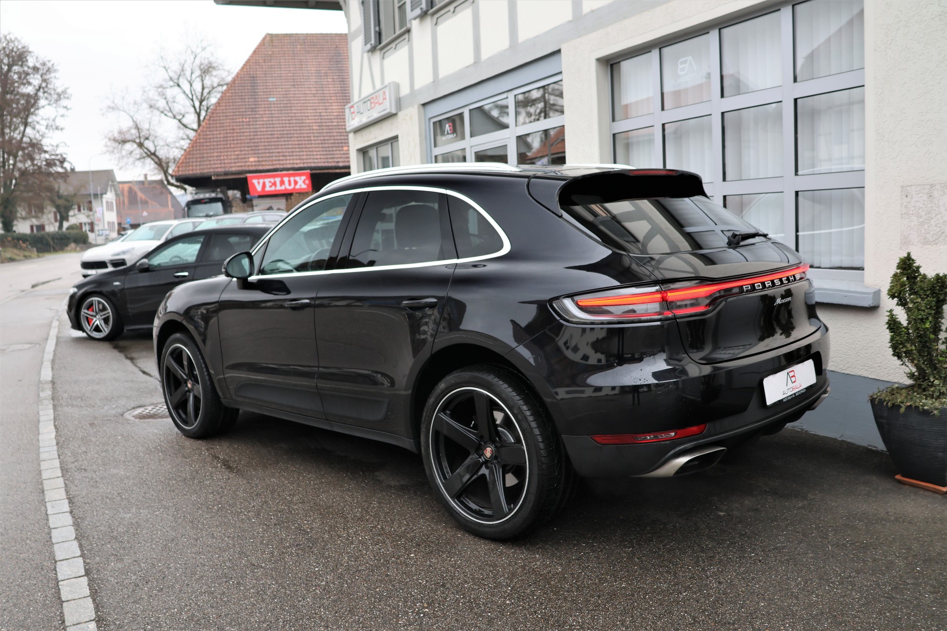 PORSCHE Macan PDK (CH)-image-6