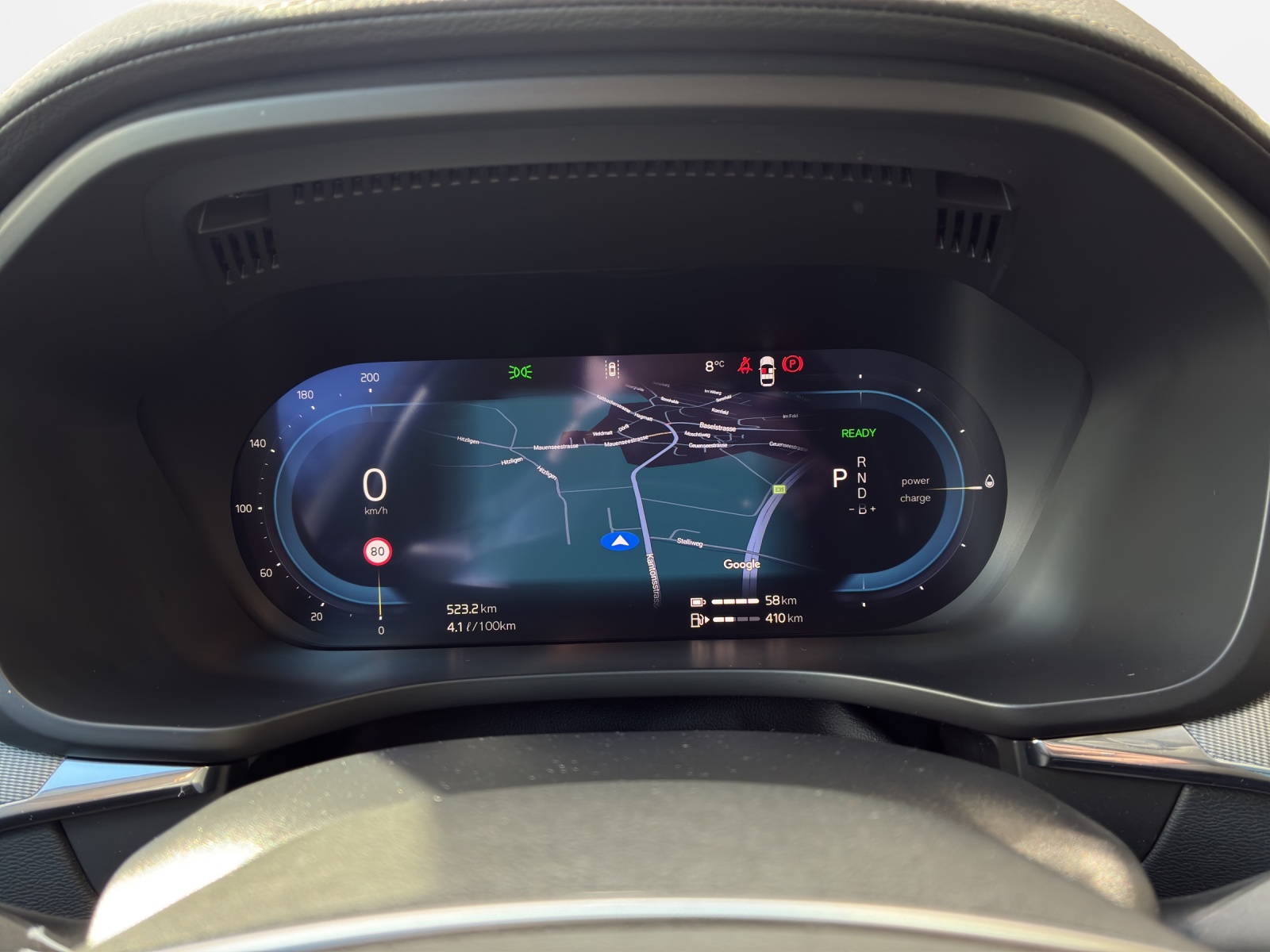VOLVO XC60 2.0 T6 TE XCENTRIC eAWD-image-15