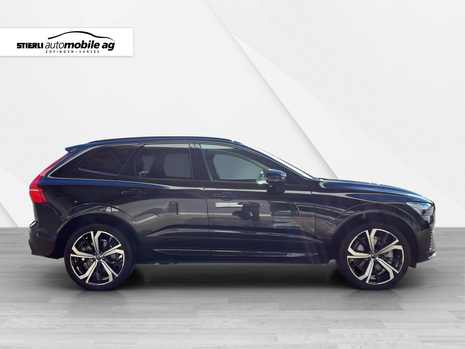 VOLVO XC60 2.0 T6 TE XCENTRIC eAWD-image-3