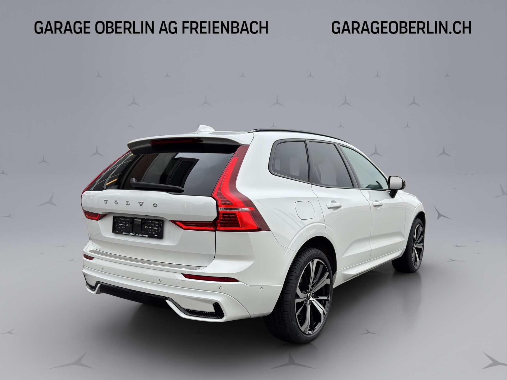 VOLVO XC60 2.0 B4 MH Ultimate Dark AWD-image-5