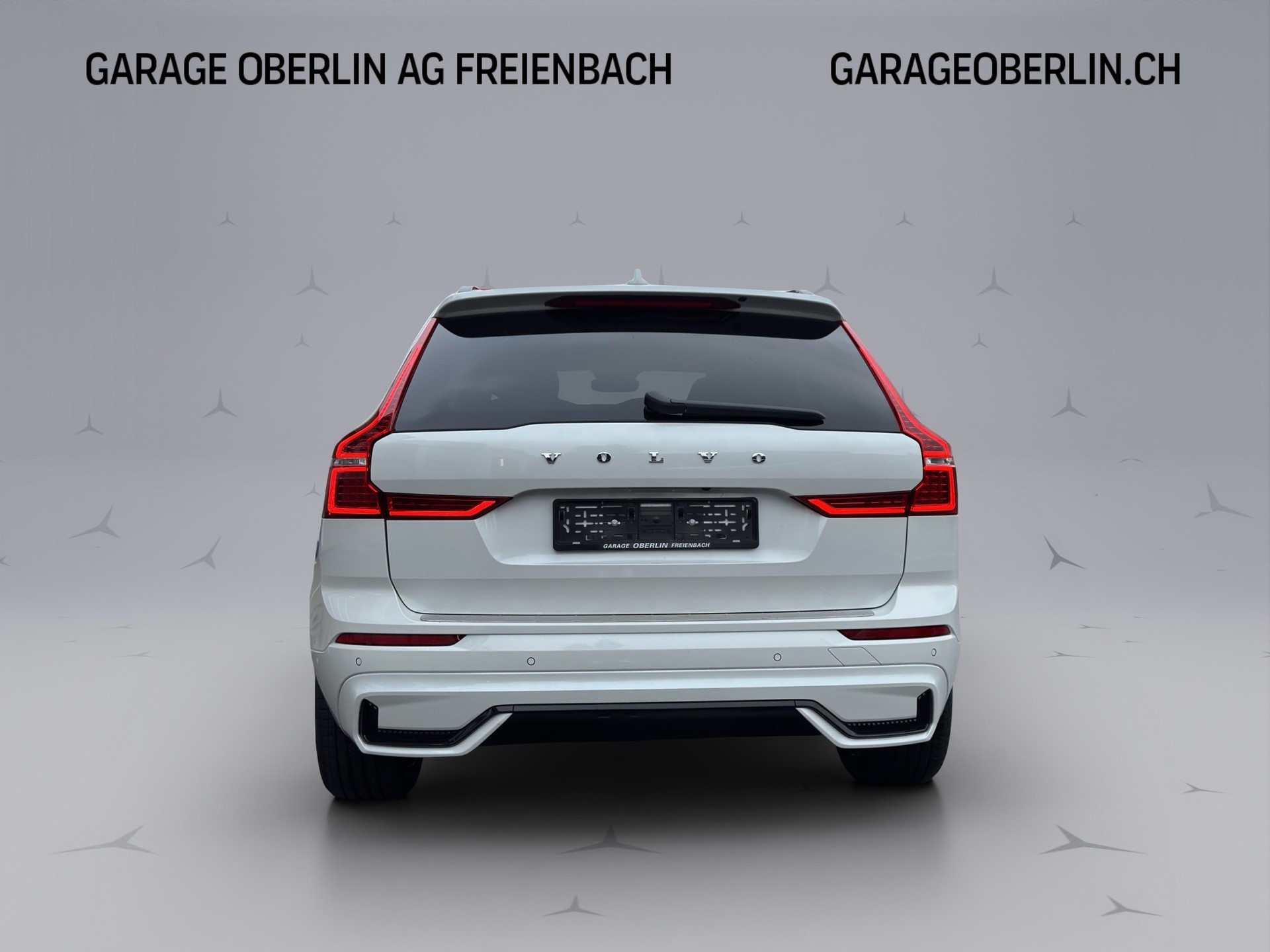 VOLVO XC60 2.0 B4 MH Ultimate Dark AWD-image-4