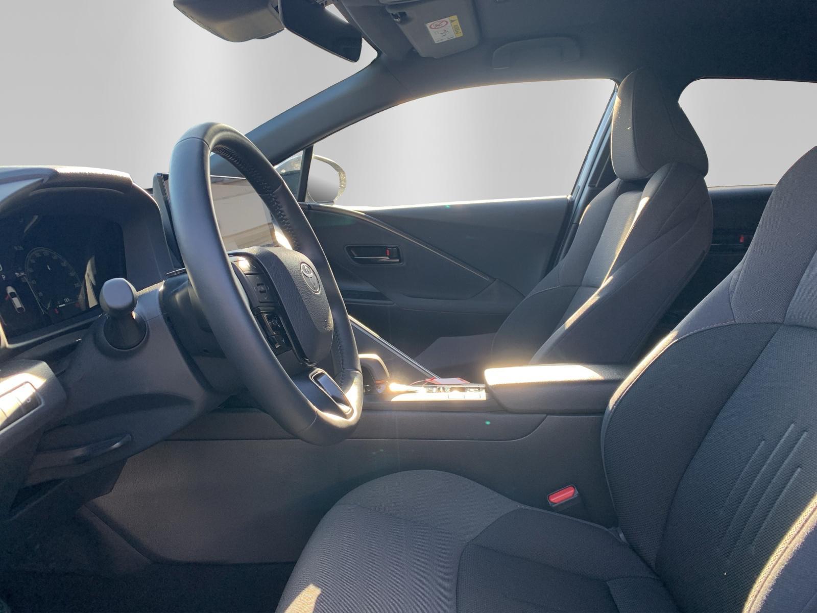 TOYOTA C-HR 2.0 PHEV Swiss Edition-image-9