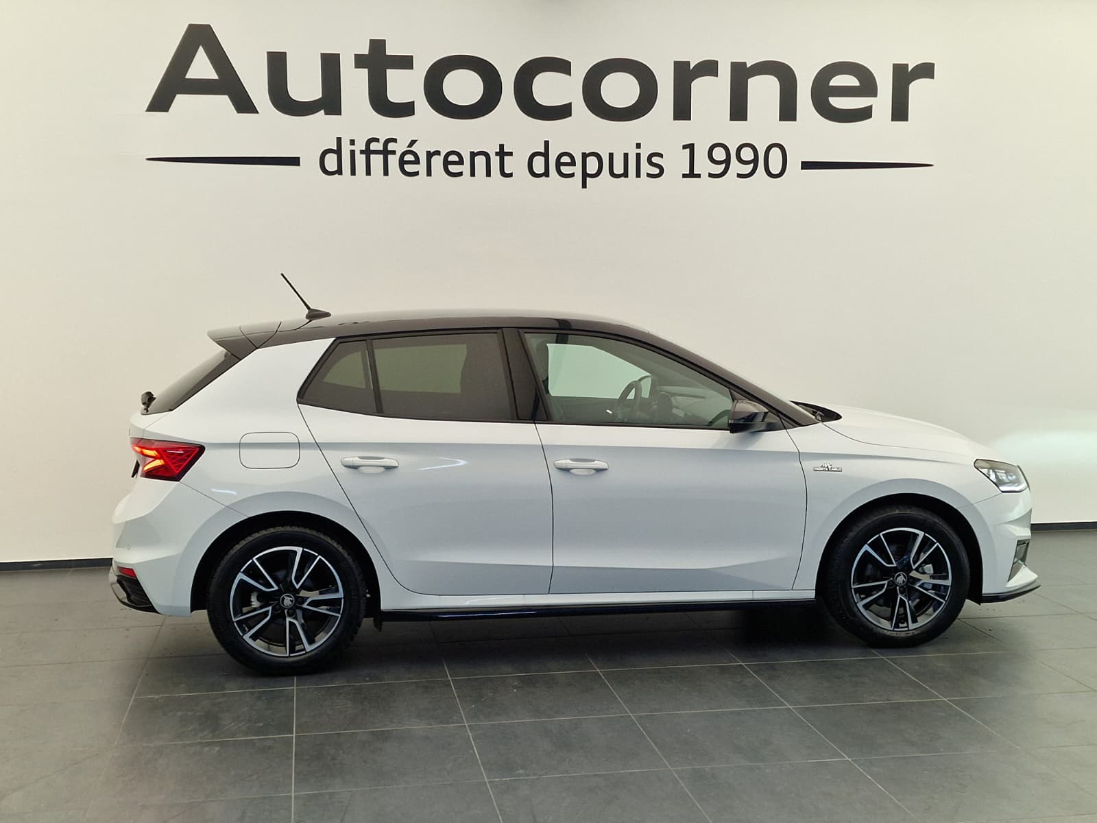 SKODA Fabia 1.0 TSI Monte Carlo-image-5