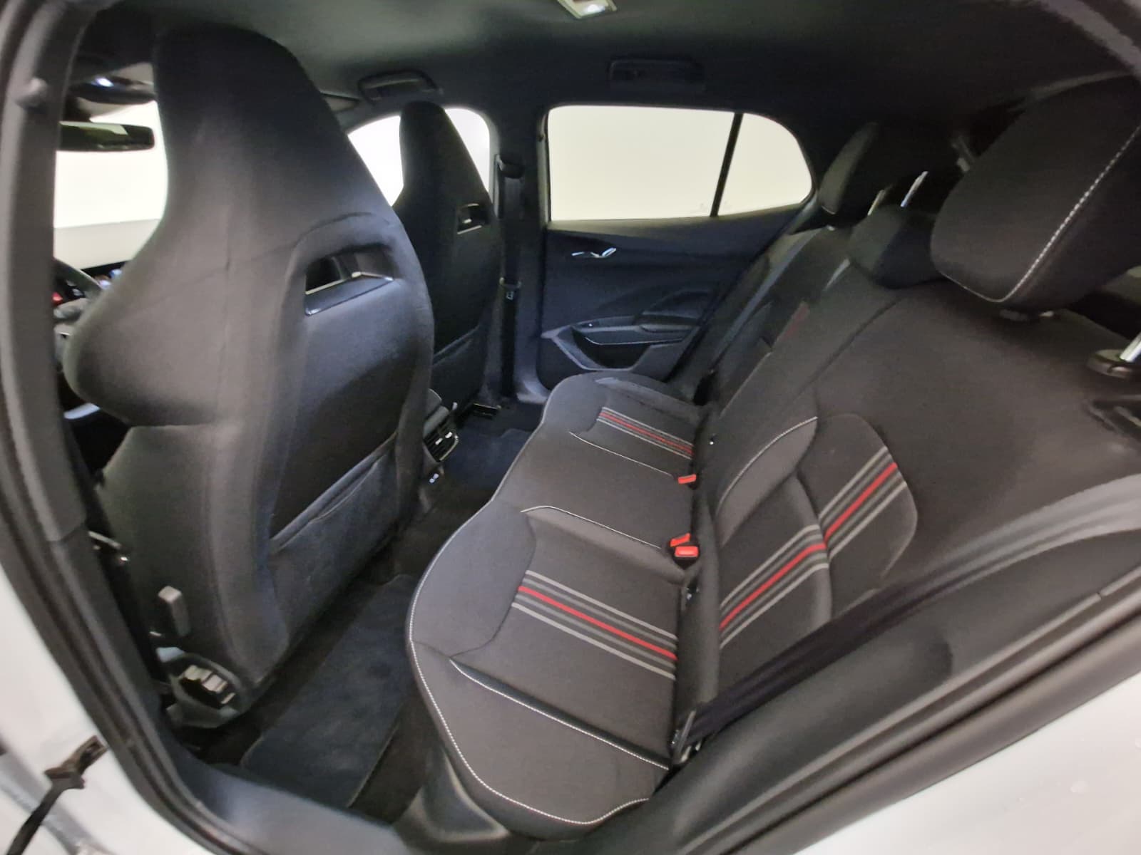 SKODA Fabia 1.0 TSI Monte Carlo-image-11