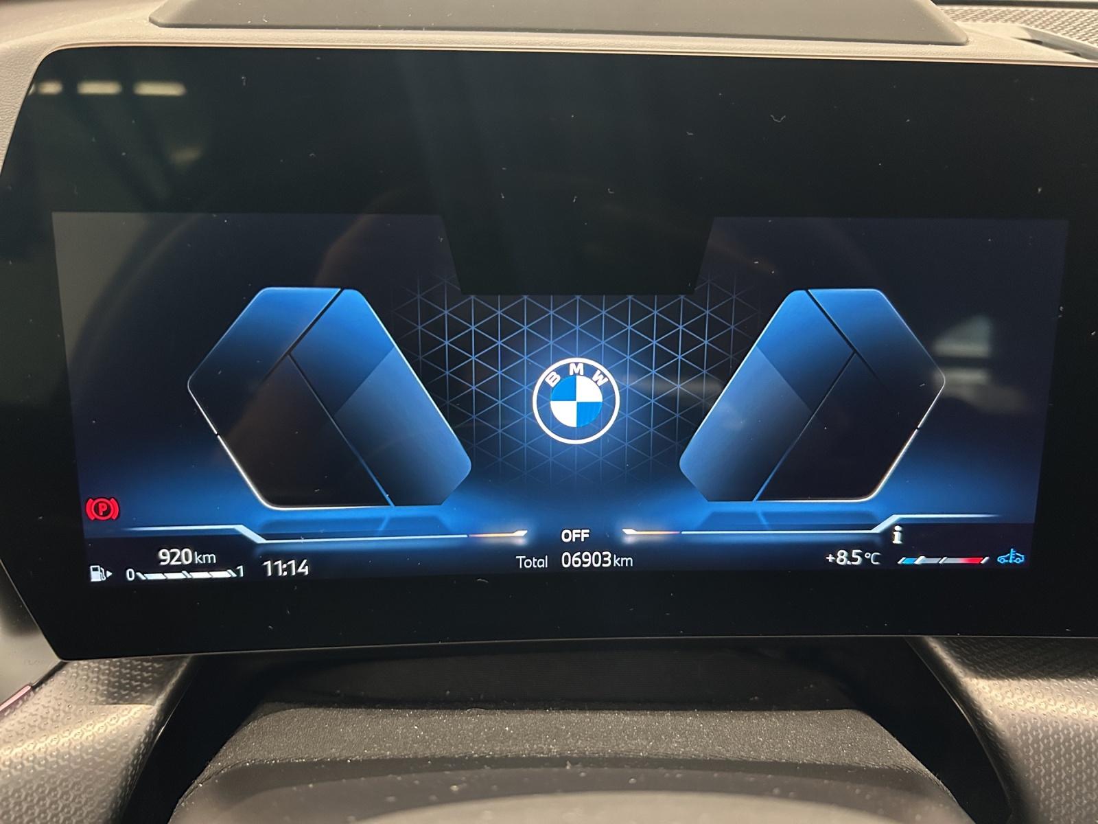 BMW X1 20i sDrive M Sportpaket Pro-image-11