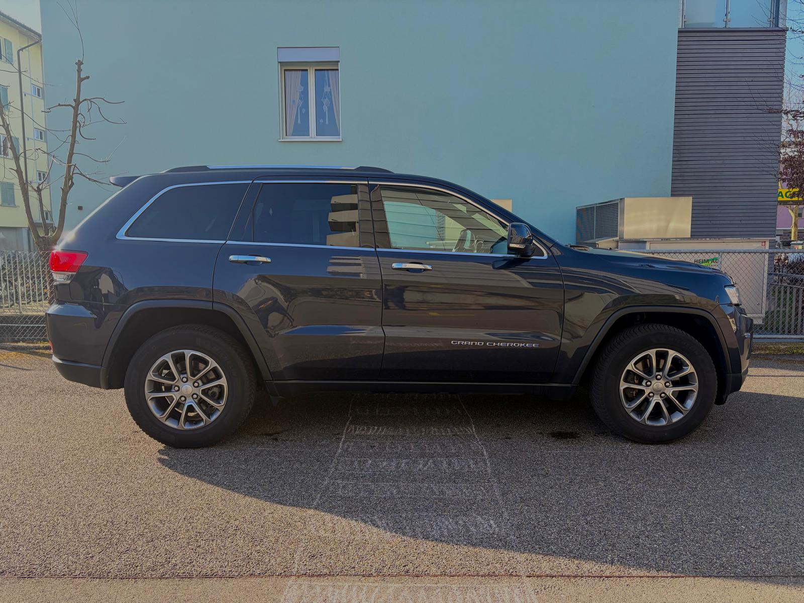 JEEP Grand Cherokee 3.0 CRD Limited Automatic-showroom-element-3