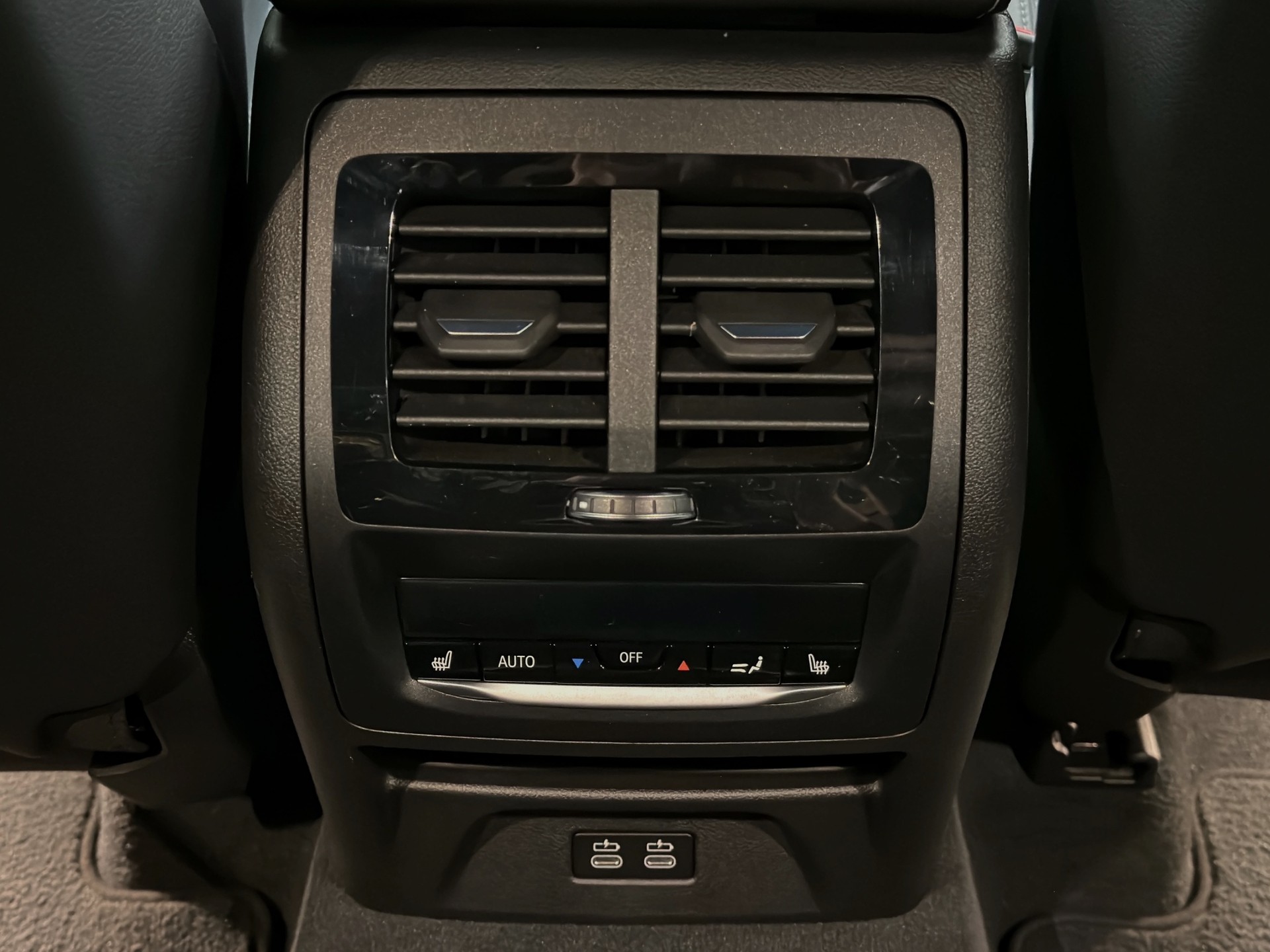 BMW X3 xDrive M Competition Steptronic-image-24